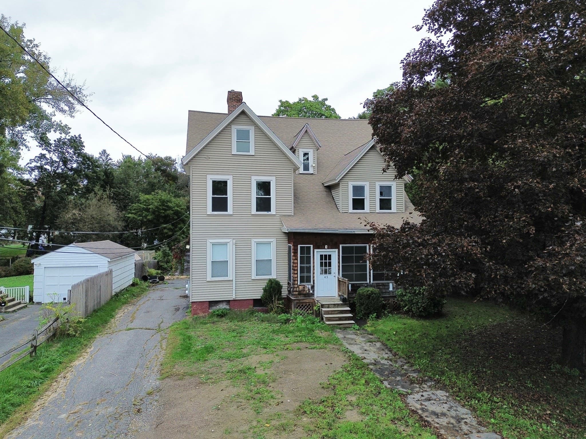 Single Family Residence at 43 Lincoln St, Greenfield MA 01301, Greenfield, photo 2 of 26
