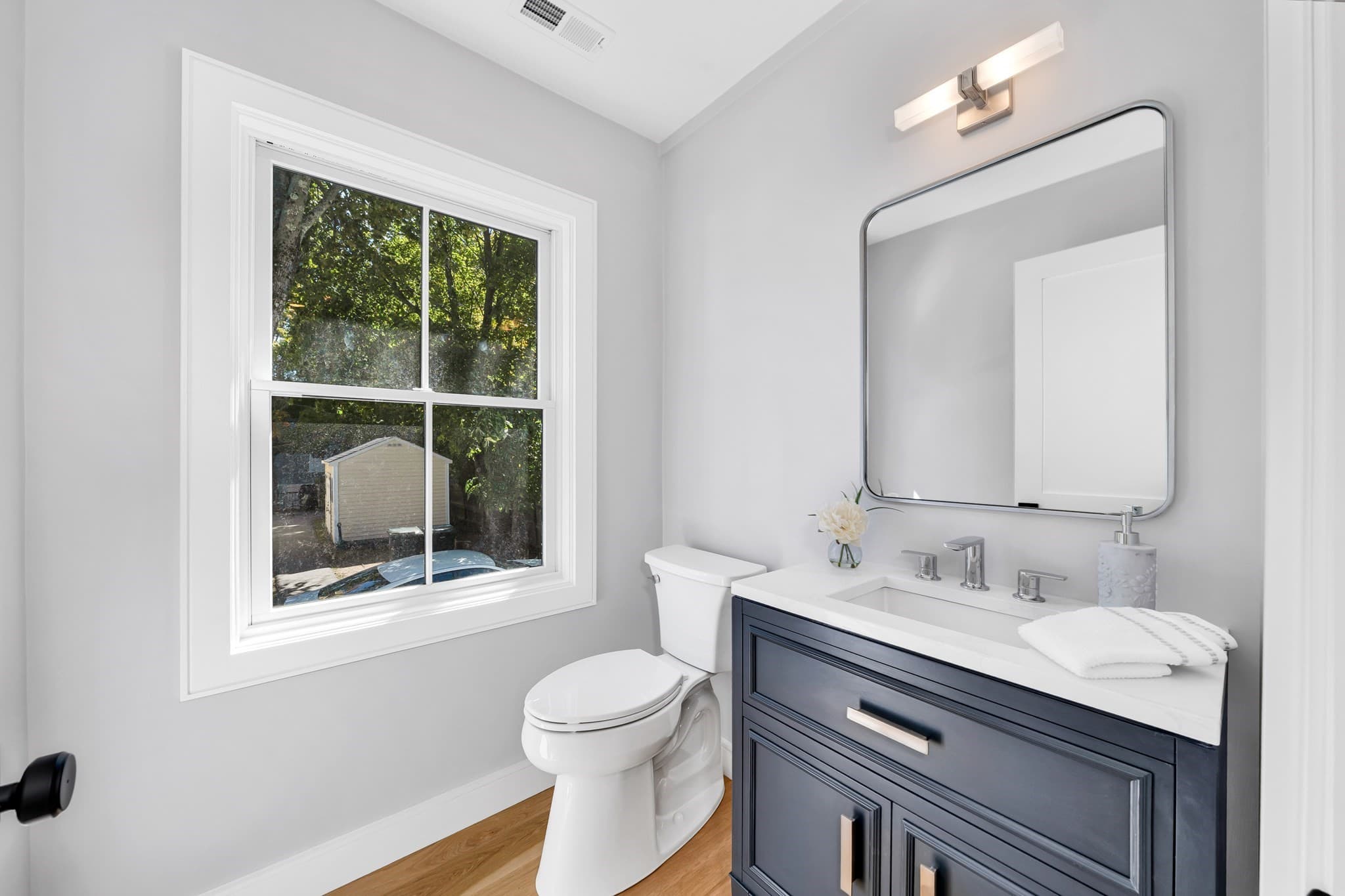 Condominium at 33 Chestnut St # 1, Andover MA 01810, Andover, photo 12 of 36