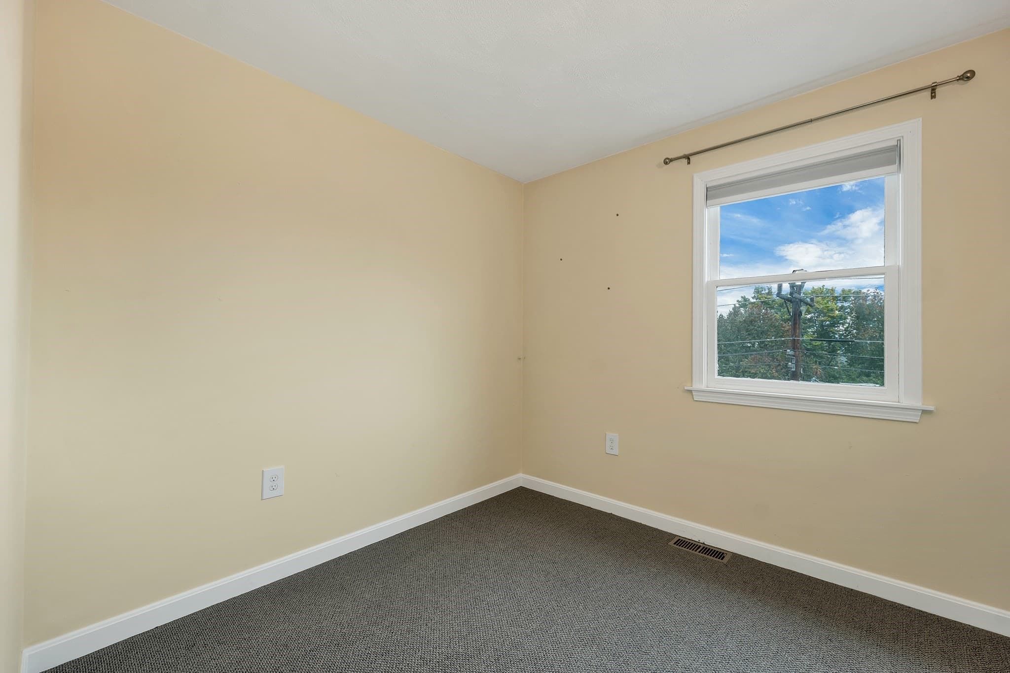 Condex at 56 South Riverview # 56, Haverhill MA 01835, Haverhill, photo 28 of 39