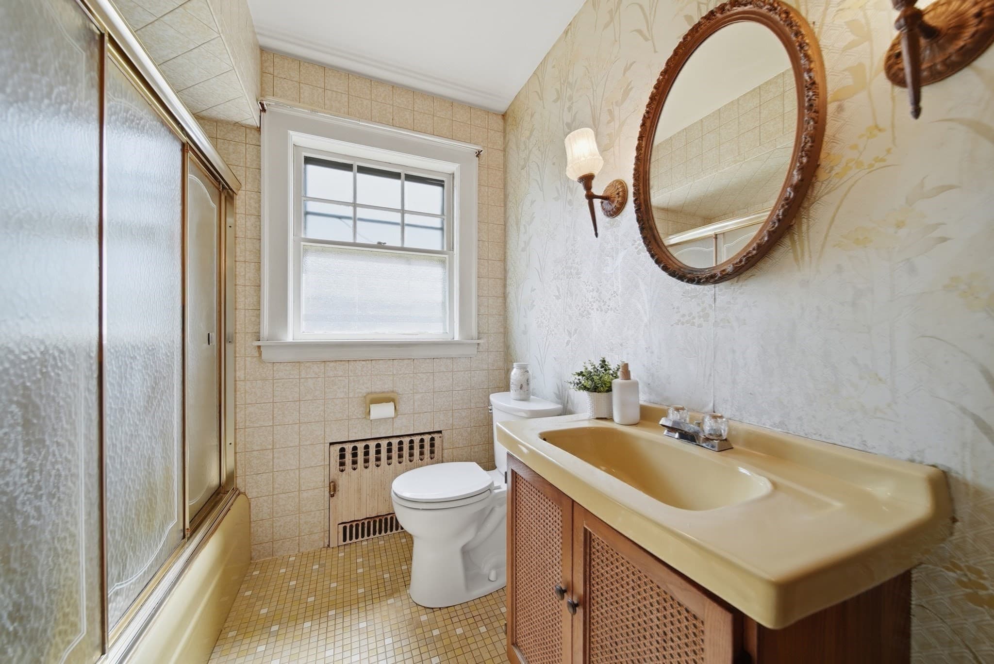 Single Family Residence at 254 Lynnfield St, Lynn MA 01904, Lynn, photo 13 of 22