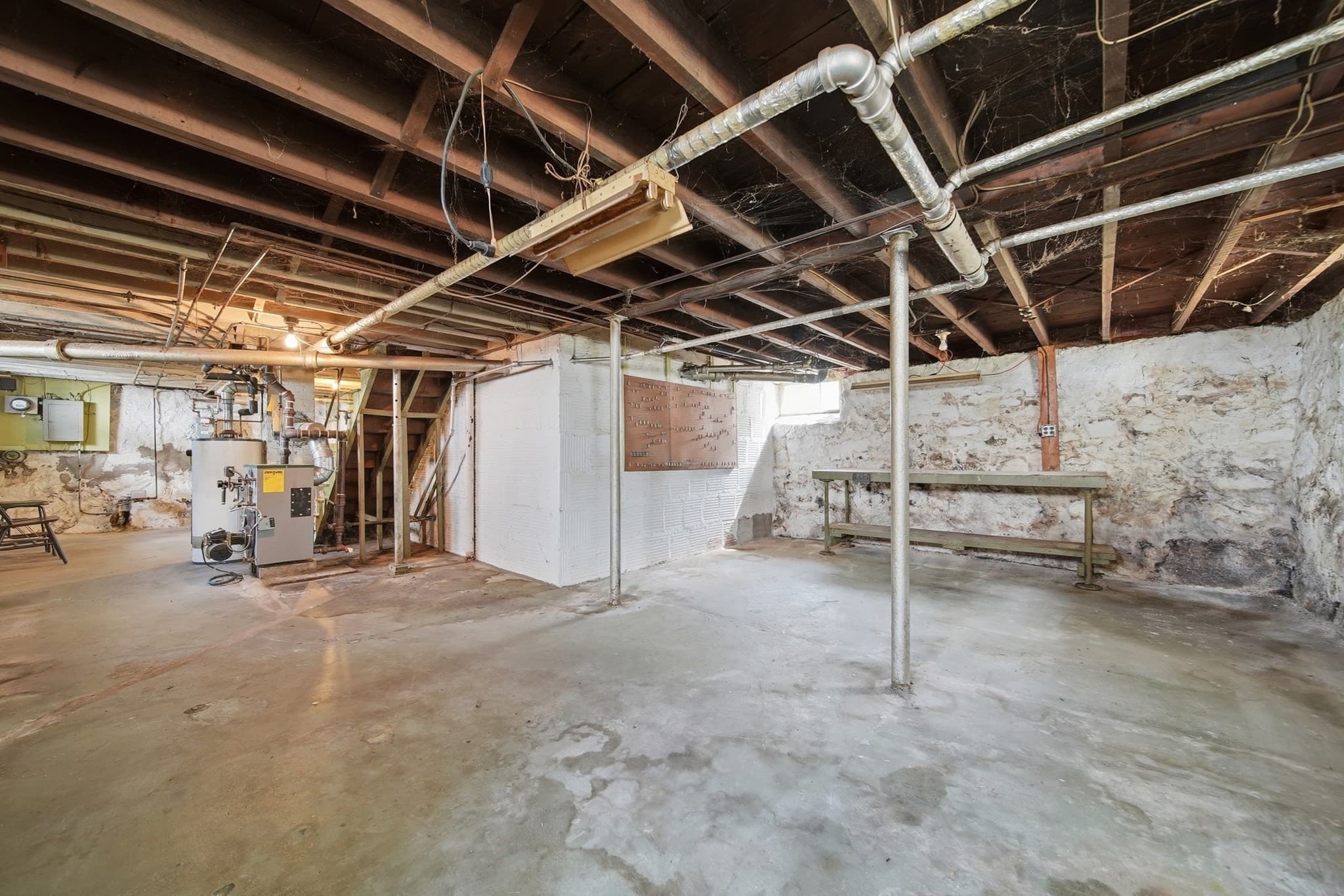 Single Family Residence at 254 Lynnfield St, Lynn MA 01904, Lynn, photo 20 of 22