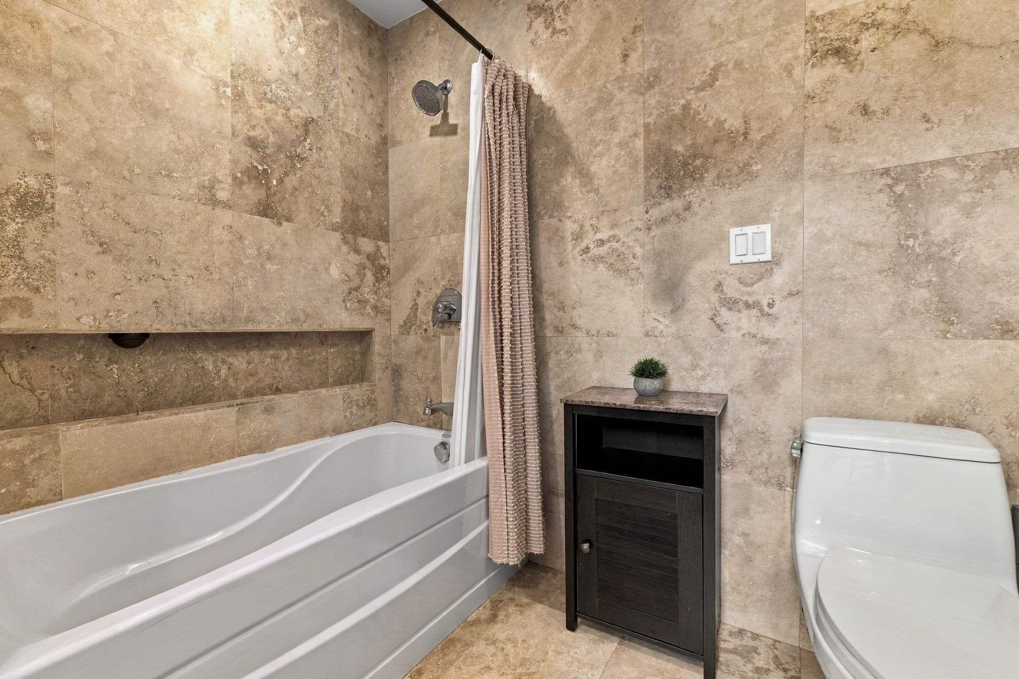 Condominium at 530 Tremont St # 3, Boston MA 02116, Boston, photo 20 of 27