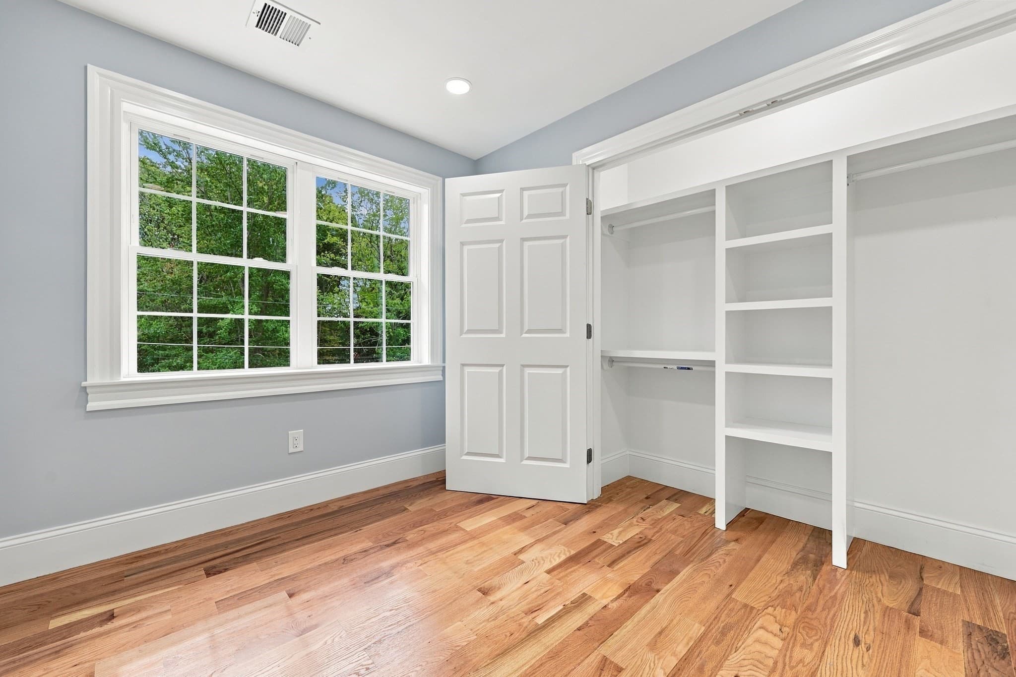 Single Family Residence at 3 Colonial Road, Milford MA 01757, Milford, photo 23 of 33
