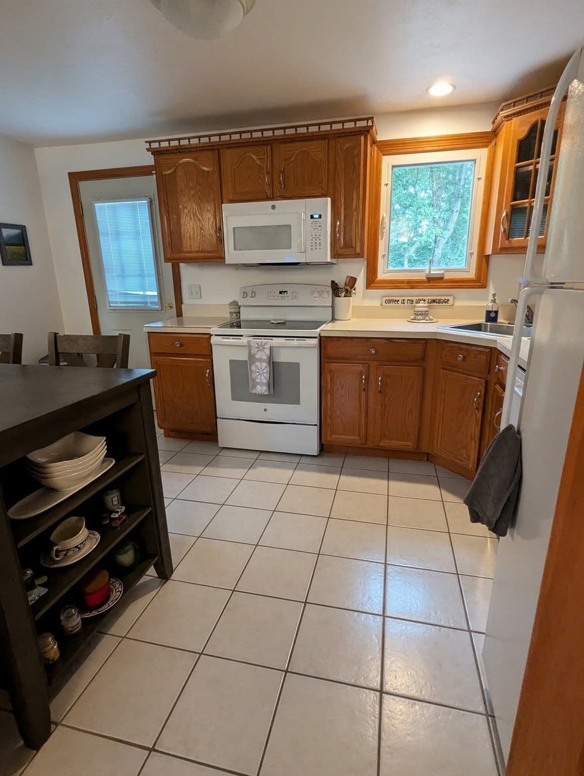 Single Family Residence at 47 Ellisville Dr, Plymouth MA 02360, Plymouth, photo 6 of 20