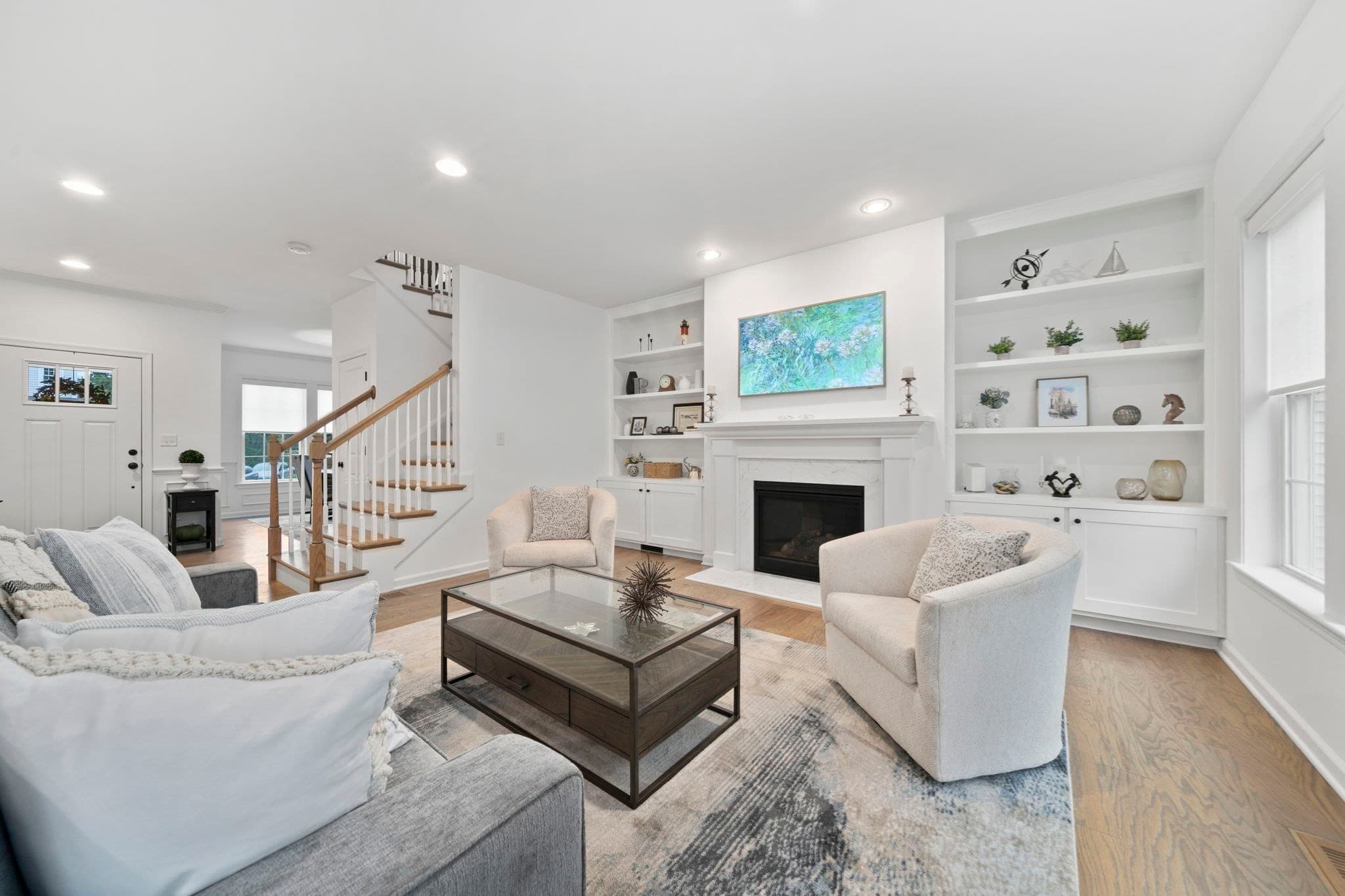Single Family Residence at 33 Skyhawk Cir, Weymouth MA 02190, Weymouth, photo 7 of 27