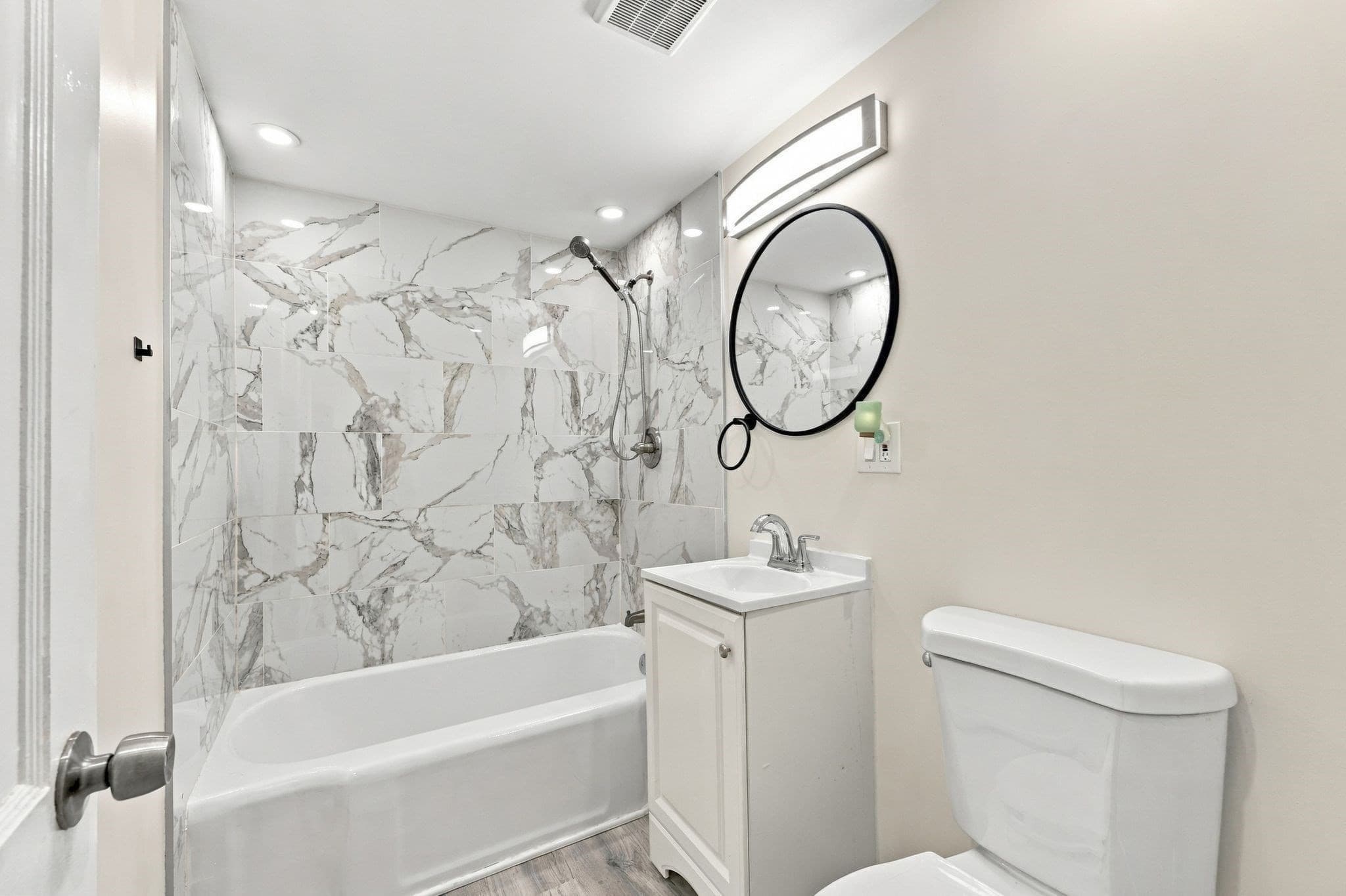 Single Family Residence at 196 Clarendon Ave, Chicopee MA 01013, Chicopee, photo 18 of 40