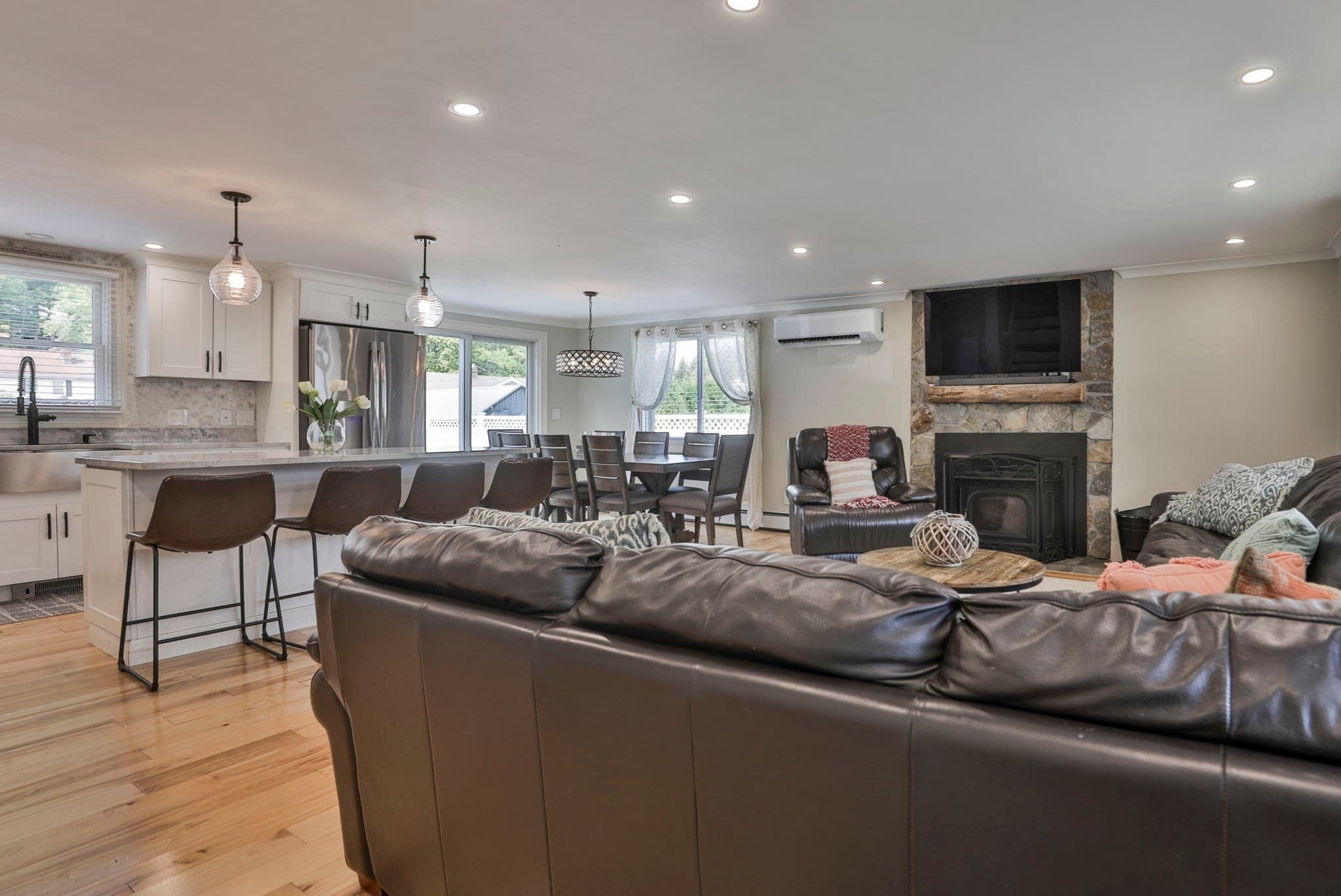 Single Family Residence at 6 Pranker Road, Saugus MA 01906, Saugus, photo 10 of 42