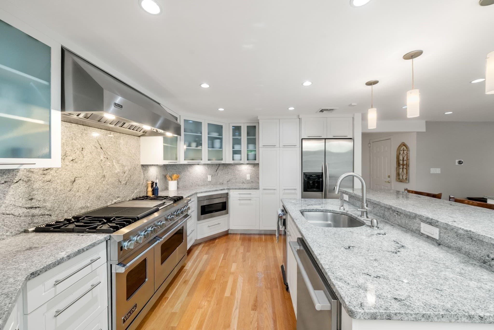 Single Family Residence at 52 Damon Road, Needham MA 02494, Needham, photo 6 of 42