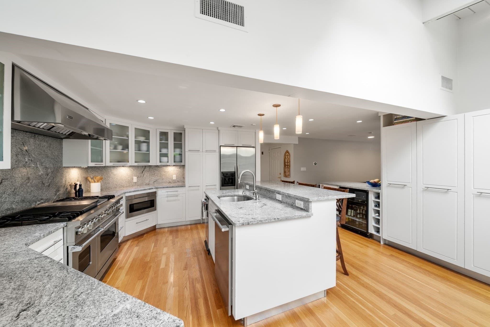 Single Family Residence at 52 Damon Road, Needham MA 02494, Needham, photo 7 of 42