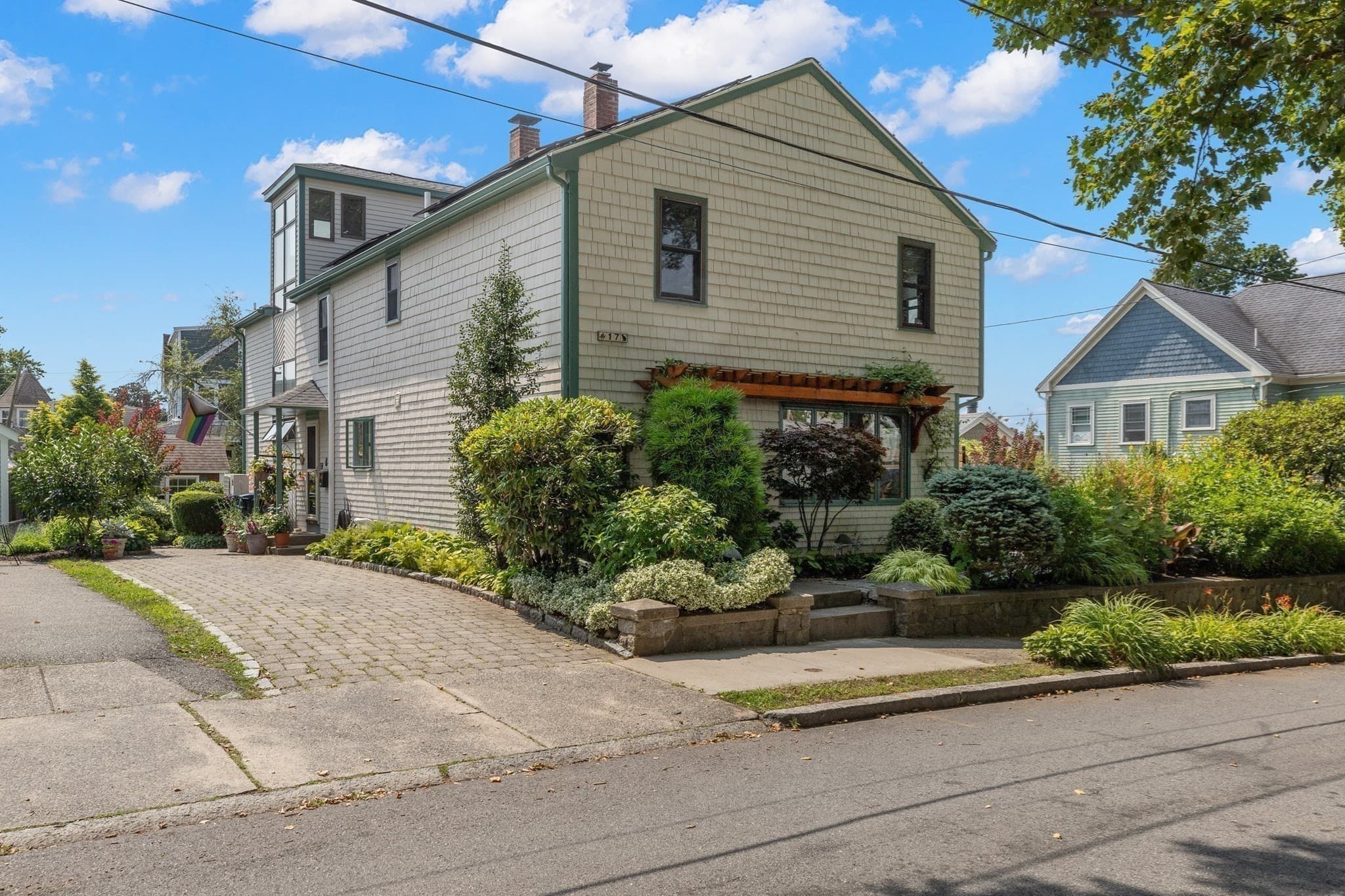 Single Family Residence at 17 Sutton Ave, Salem MA 01970, Salem, photo 6 of 42