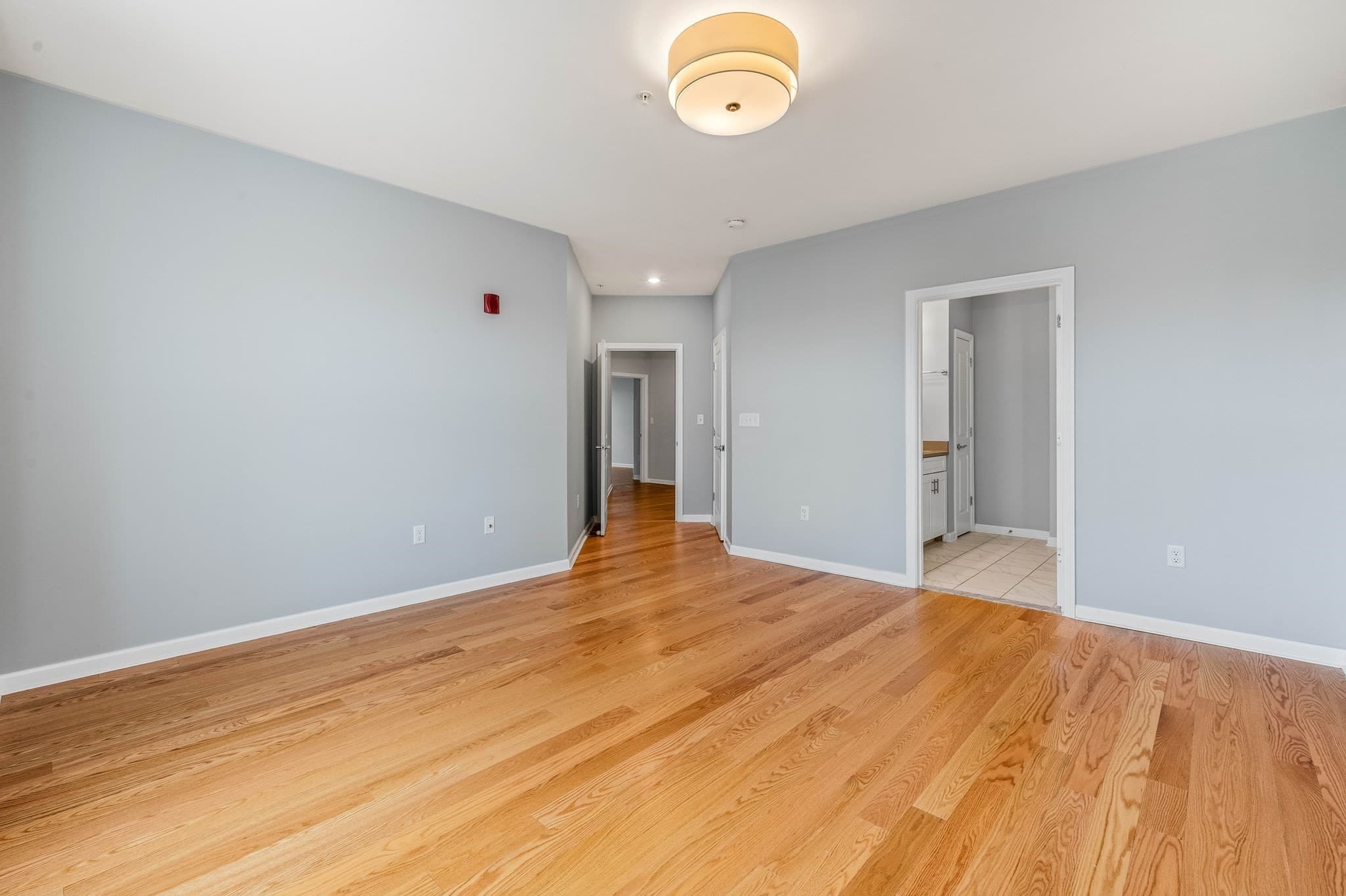 Condominium at 130 University Ave # 1201, Westwood MA 02090, Westwood, photo 27 of 42