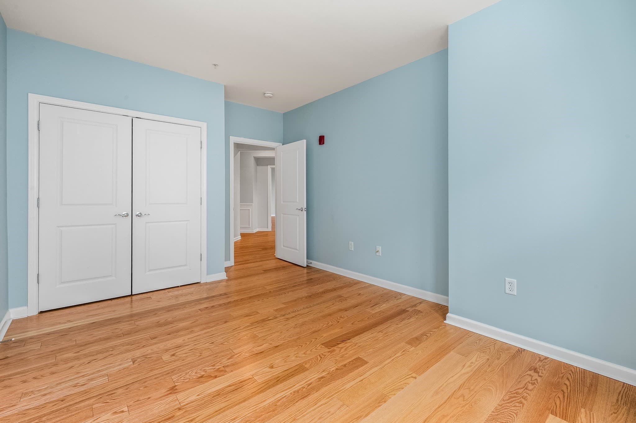 Condominium at 130 University Ave # 1201, Westwood MA 02090, Westwood, photo 32 of 42