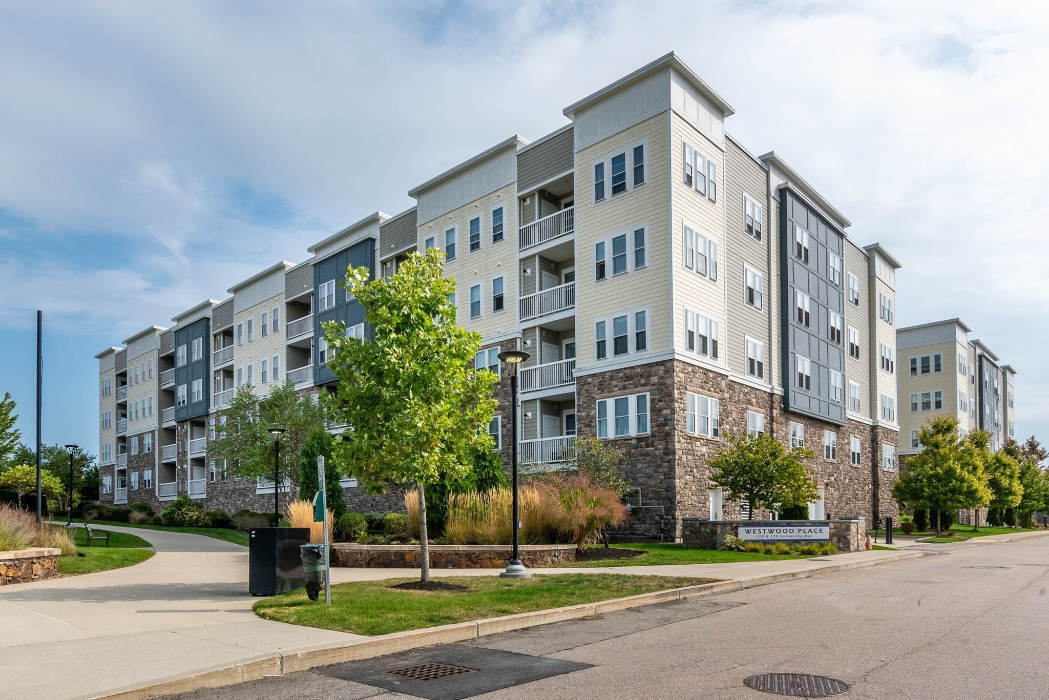 Condominium at 130 University Ave # 1201, Westwood MA 02090, Westwood, photo 5 of 42