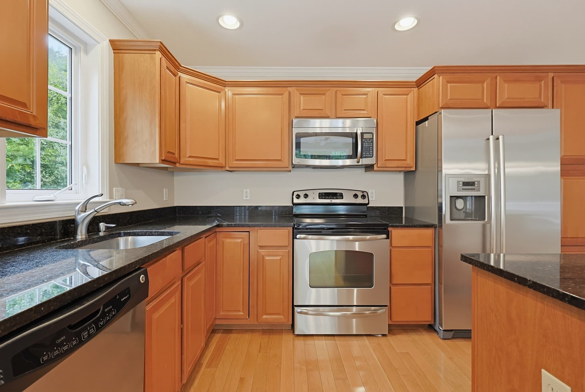 Condominium at 15 Hayloft Ln # 15, Marshfield MA 02050, Marshfield, photo 5 of 29