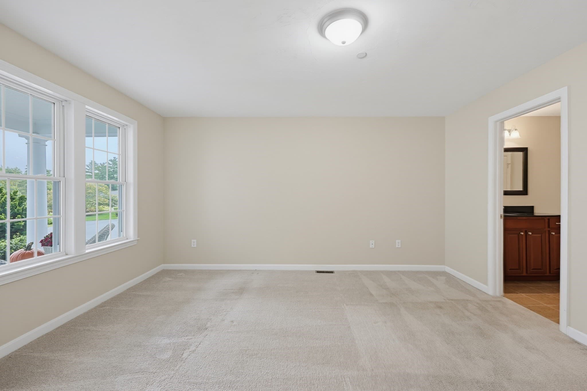 Condominium at 15 Hayloft Ln # 15, Marshfield MA 02050, Marshfield, photo 20 of 29
