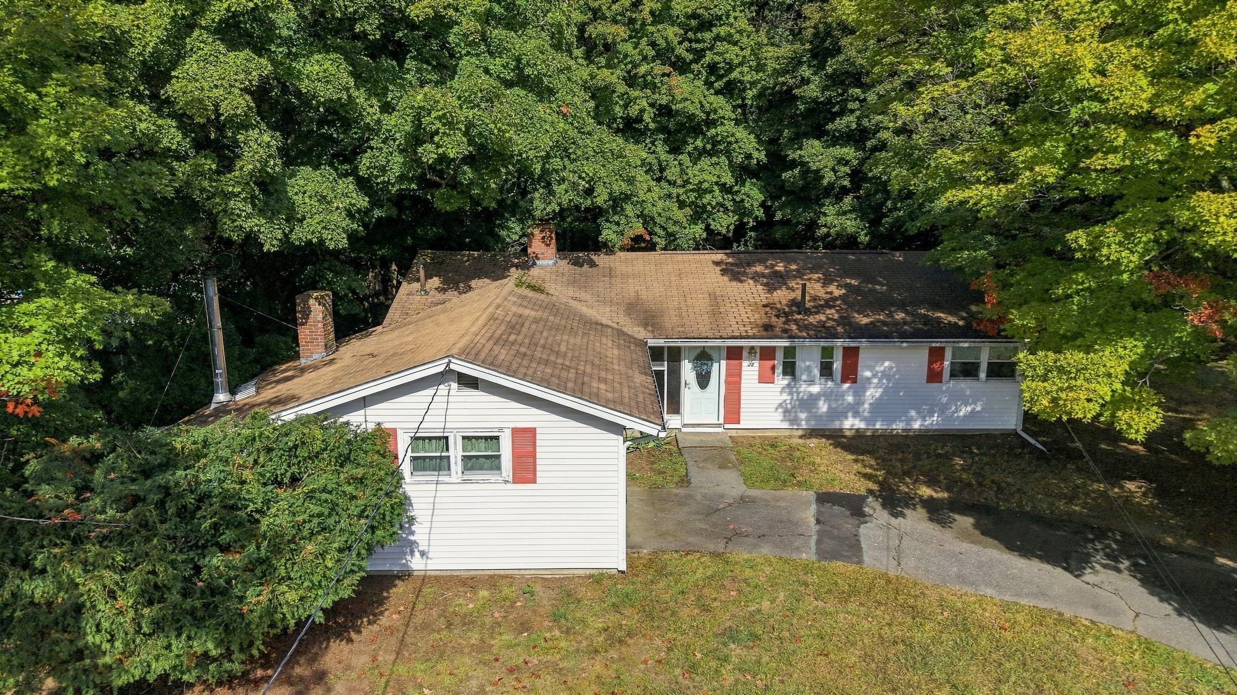 Single Family Residence at 32 Curwen Rd, Peabody MA 01960, Peabody, photo 2 of 34