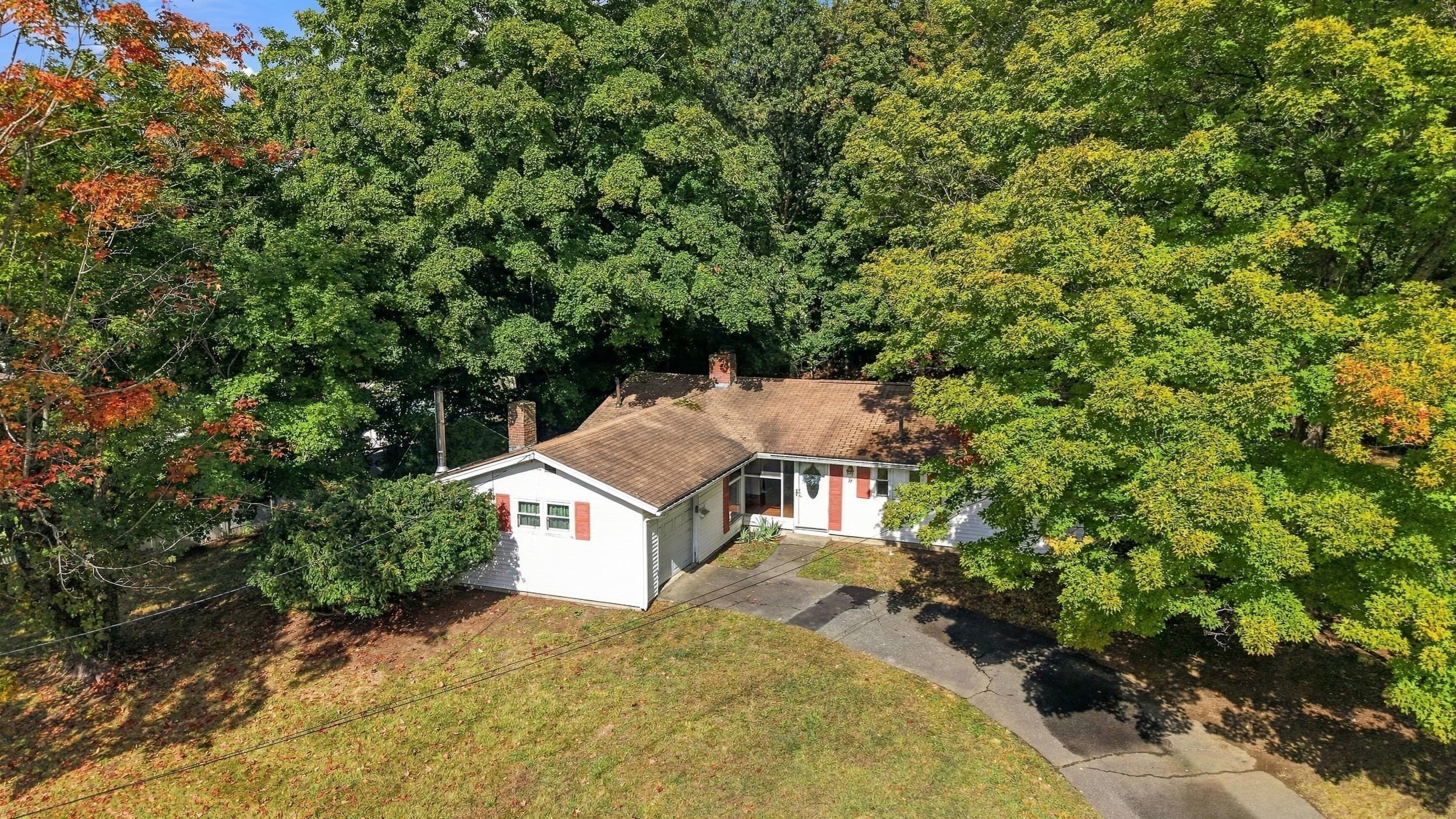 Single Family Residence at 32 Curwen Rd, Peabody MA 01960, Peabody, photo 3 of 34
