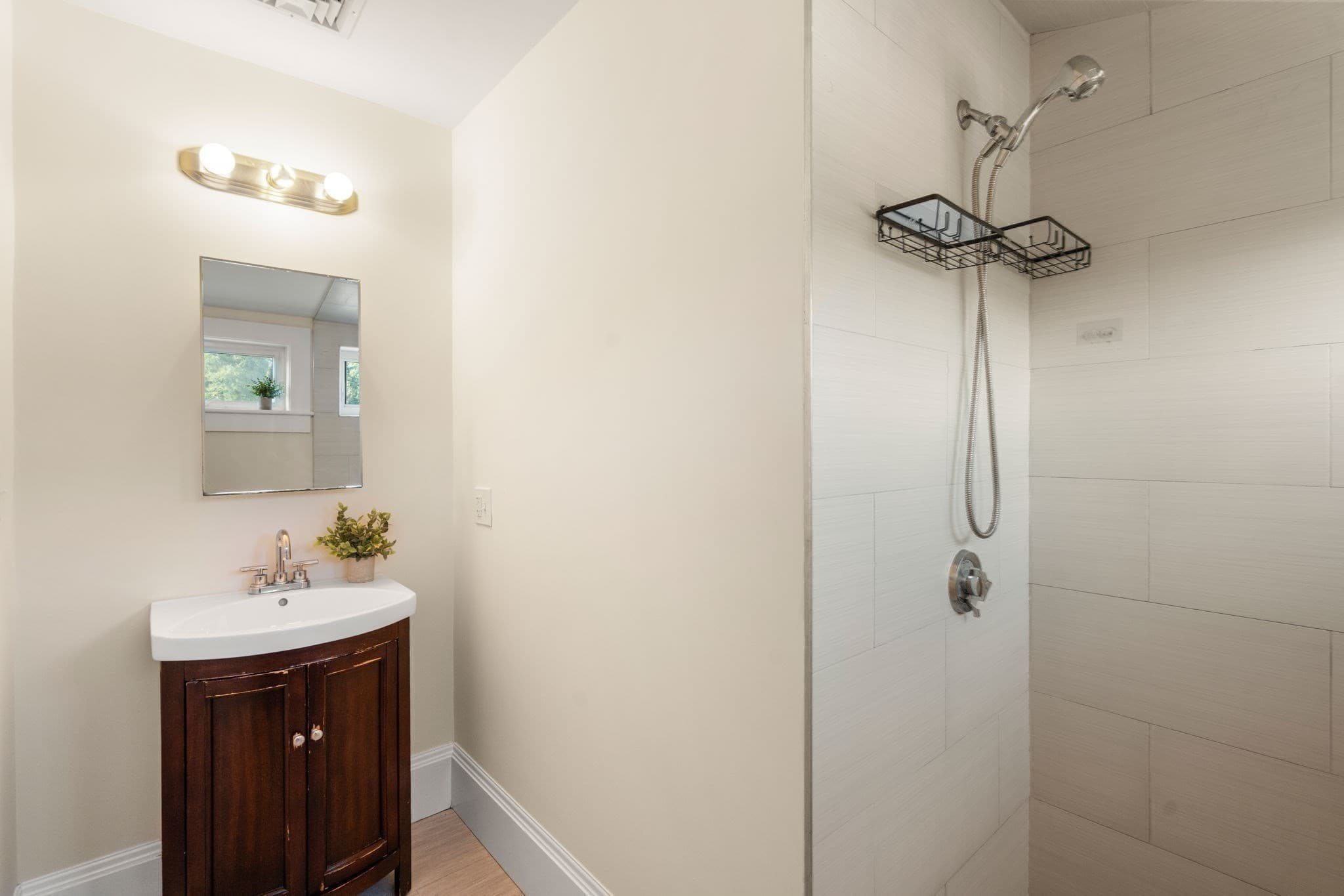 Multi Family at 6 Larose Pl, Boston MA 02135, Boston, photo 15 of 27