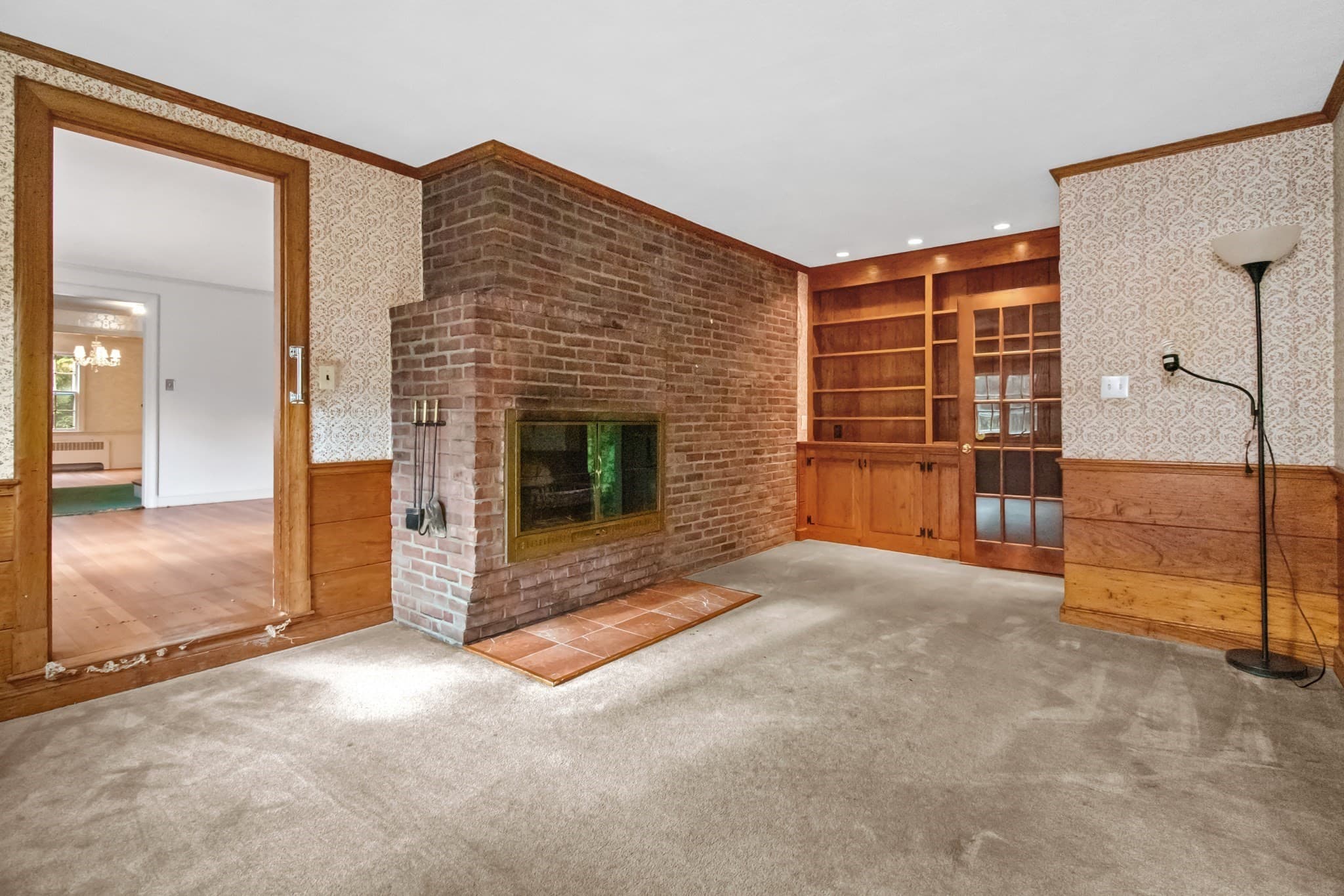 Single Family Residence at 25 Arlington St, Winchester MA 01890, Winchester, photo 10 of 32