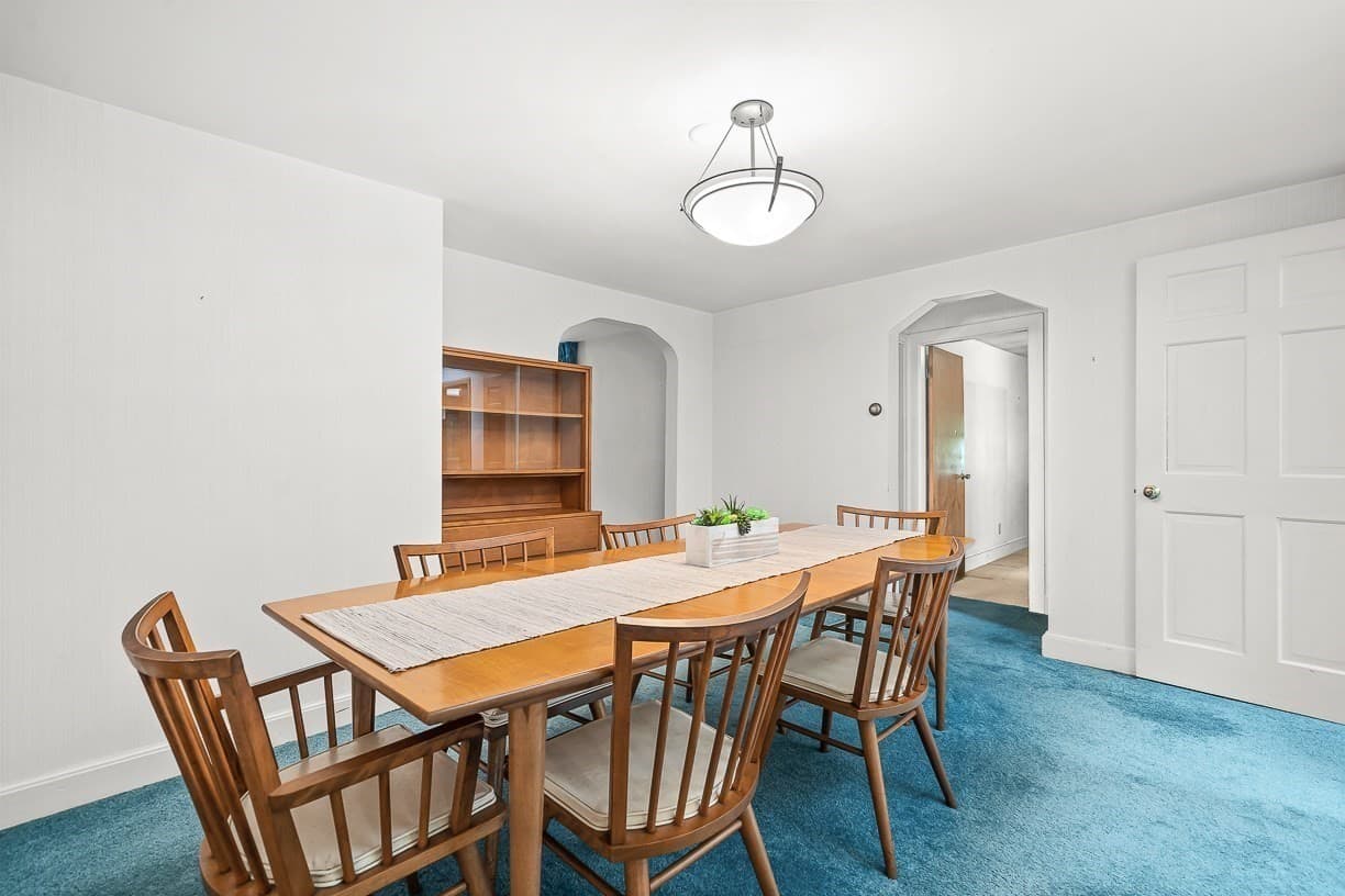 Single Family Residence at 8 North Gateway, Winchester MA 01890, Winchester, photo 10 of 39