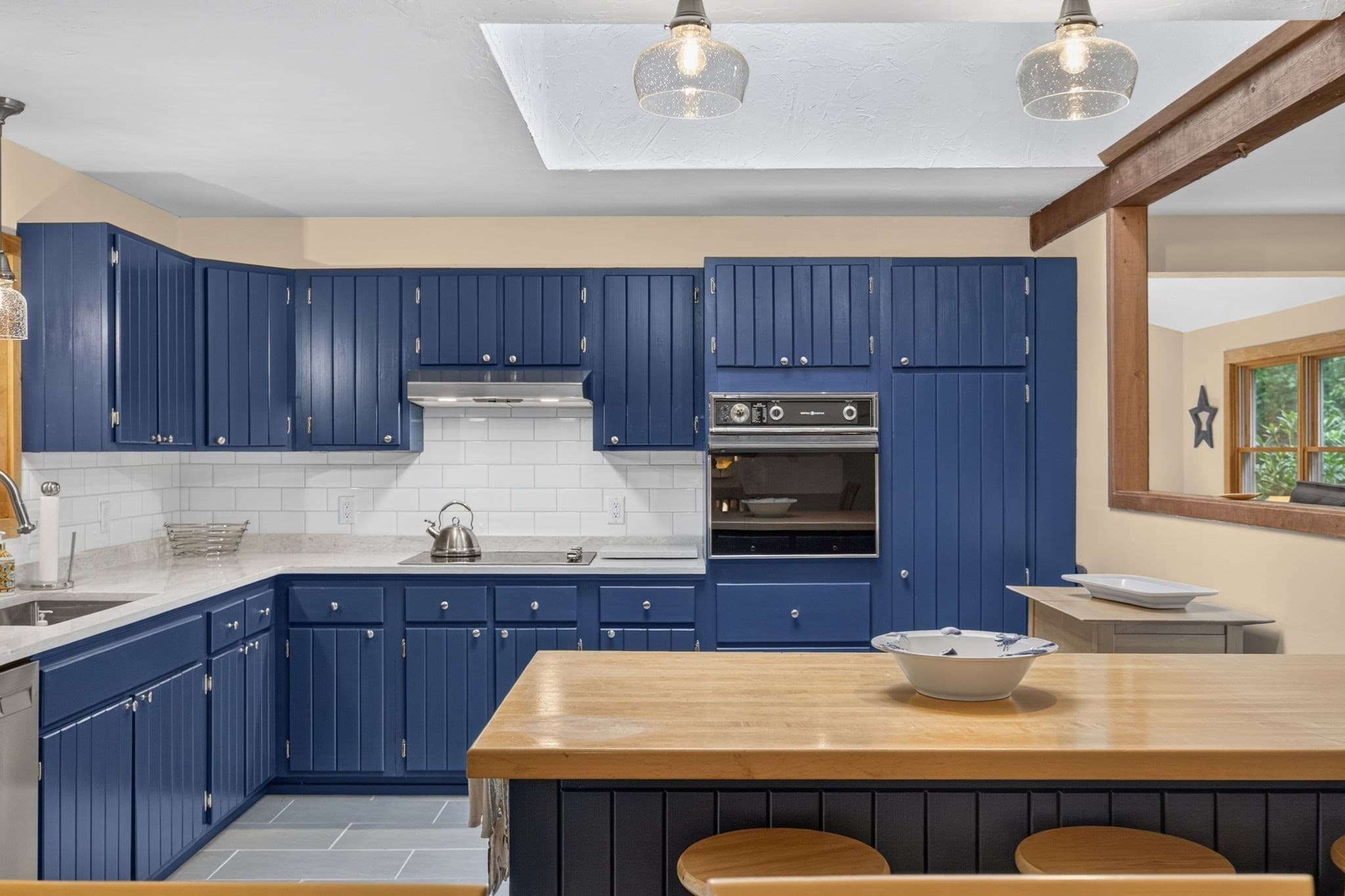 Single Family Residence at 43 Heather Ln, Falmouth MA 02556, Falmouth, photo 10 of 34