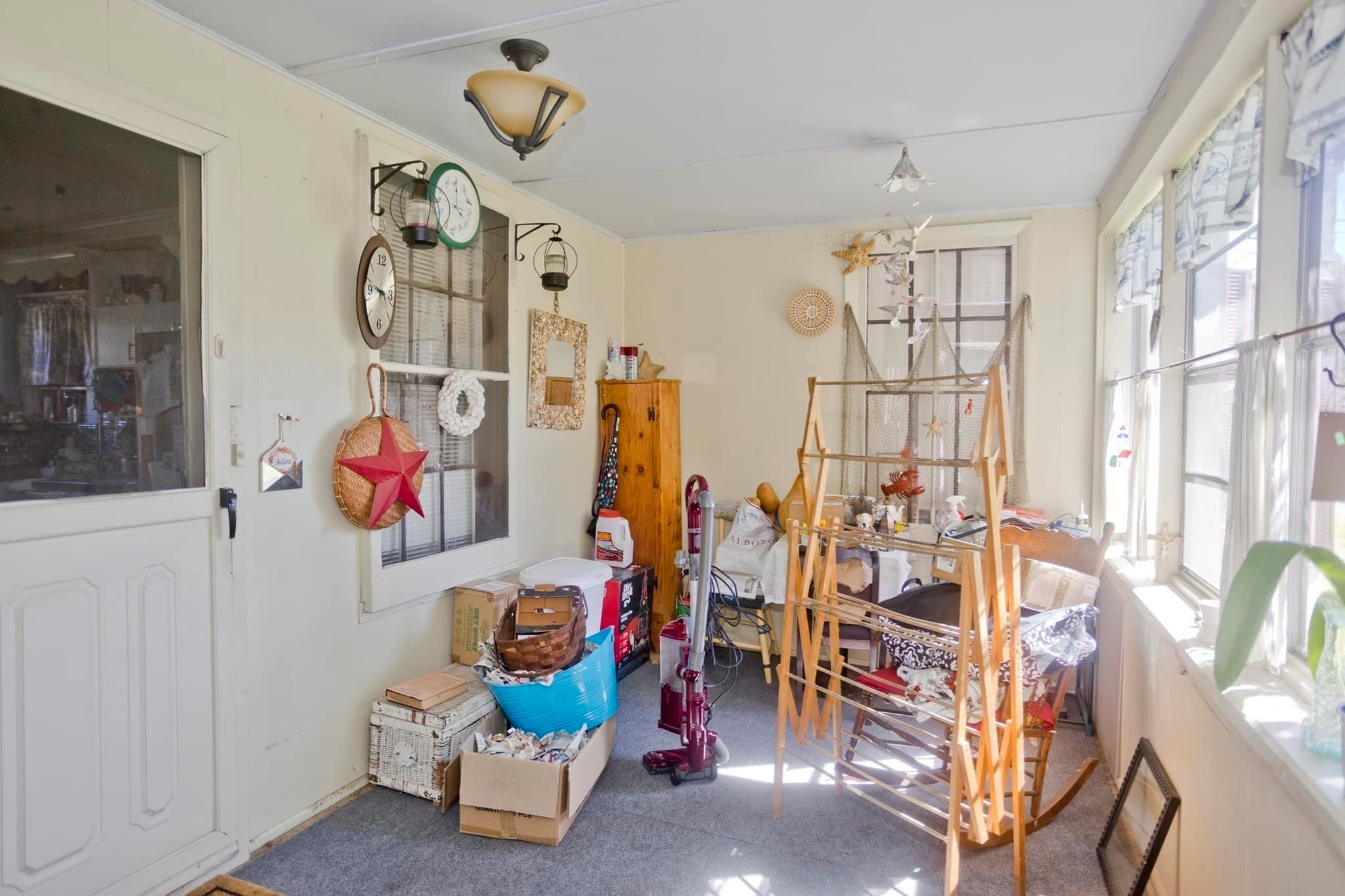 Single Family Residence at 147 South St, Bernardston MA 01337, Bernardston, photo 6 of 29