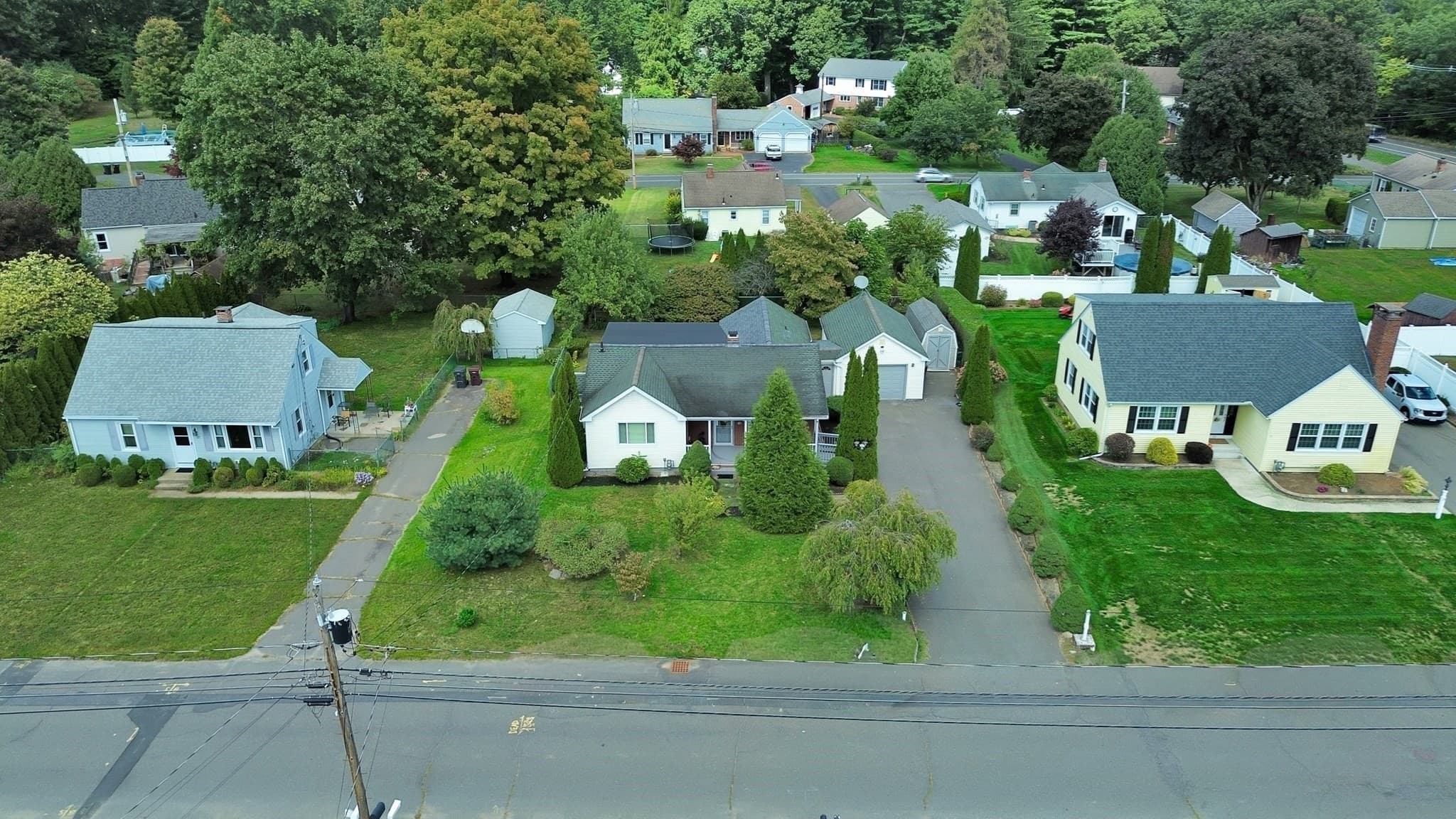 Single Family Residence at 23 Briarwood Pl, Westfield MA 01085, Westfield, photo 29 of 32