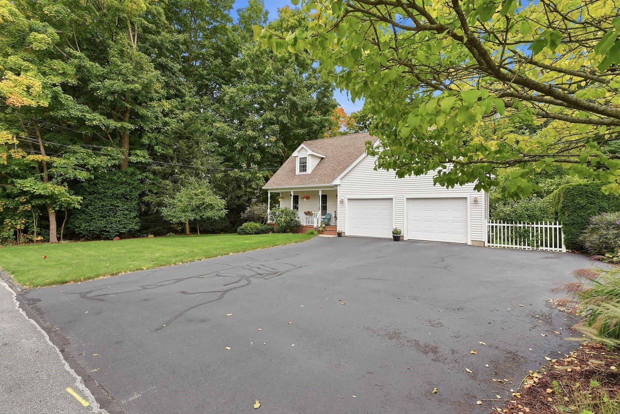 Single Family Residence at 10 John St, East Longmeadow MA 01028, East Longmeadow, photo 37 of 38