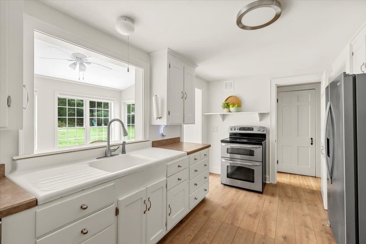 Single Family Residence at 94 High St, Hingham MA 02043, Hingham, photo 6 of 35