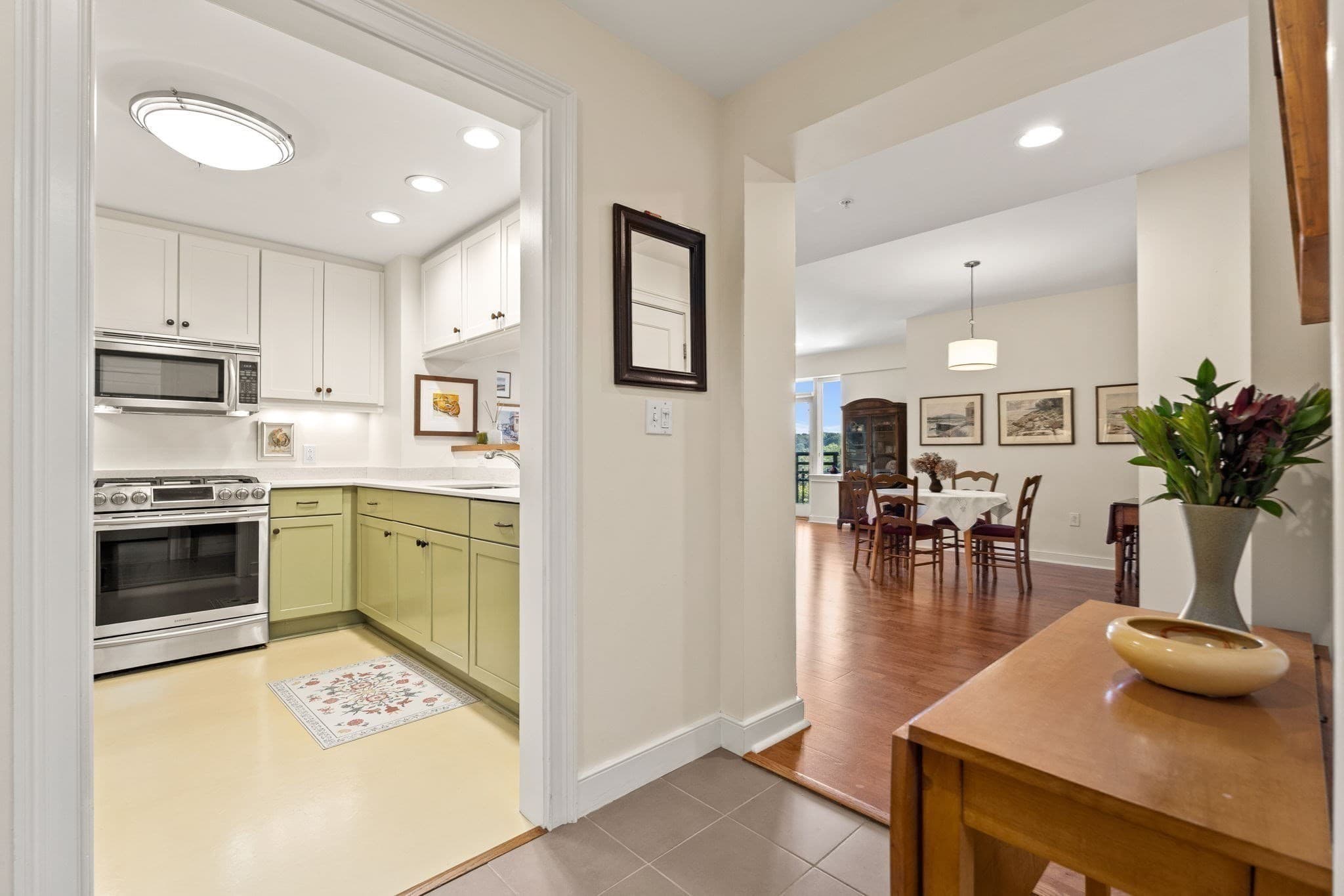 Condominium at 88 Wharf Street # 402, Milton MA 02186, Milton, photo 2 of 39