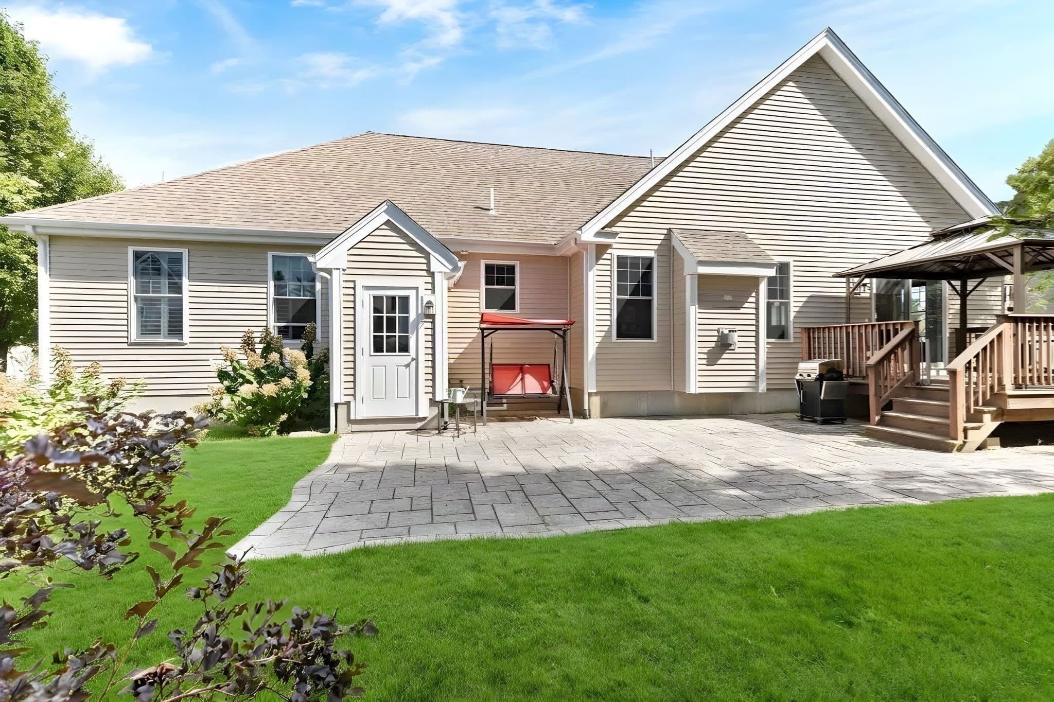Single Family Residence at 12 Waterford Circle, Dighton MA 02715, Dighton, photo 12 of 42