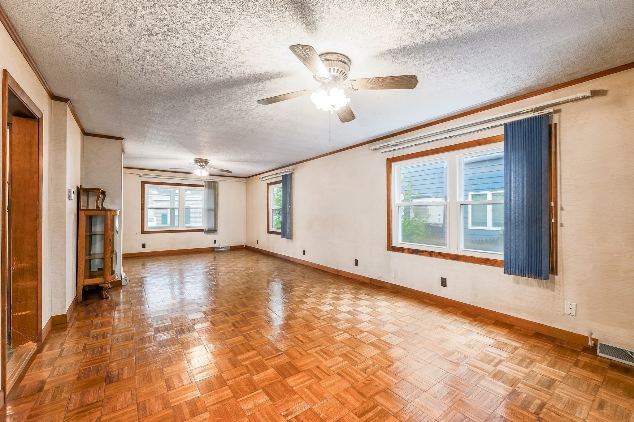 Single Family Residence at 16 North Ave, Winthrop MA 02152, Winthrop, photo 8 of 36