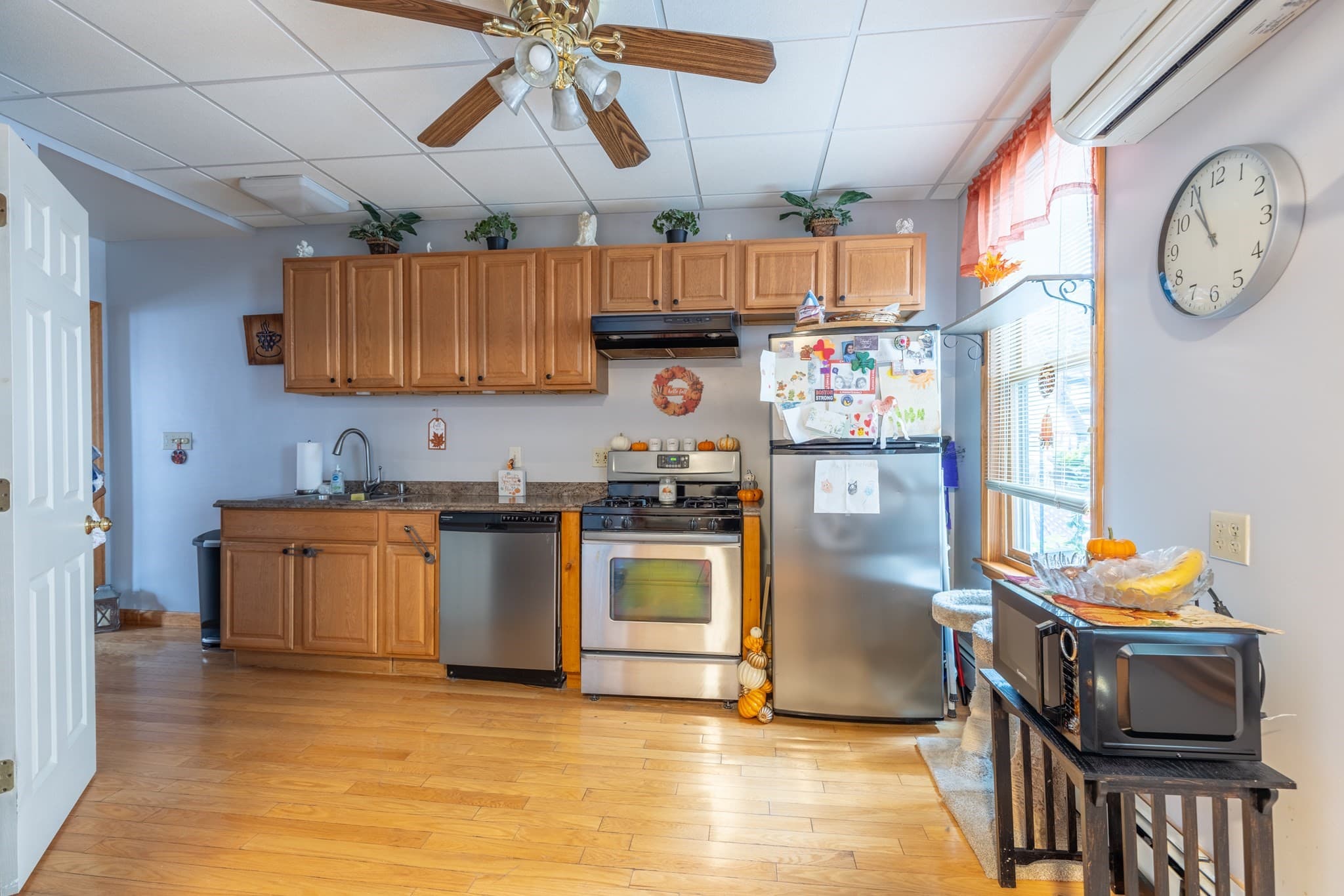 Multi Family at 119 M Street, Boston MA 02127, Boston, photo 3 of 18