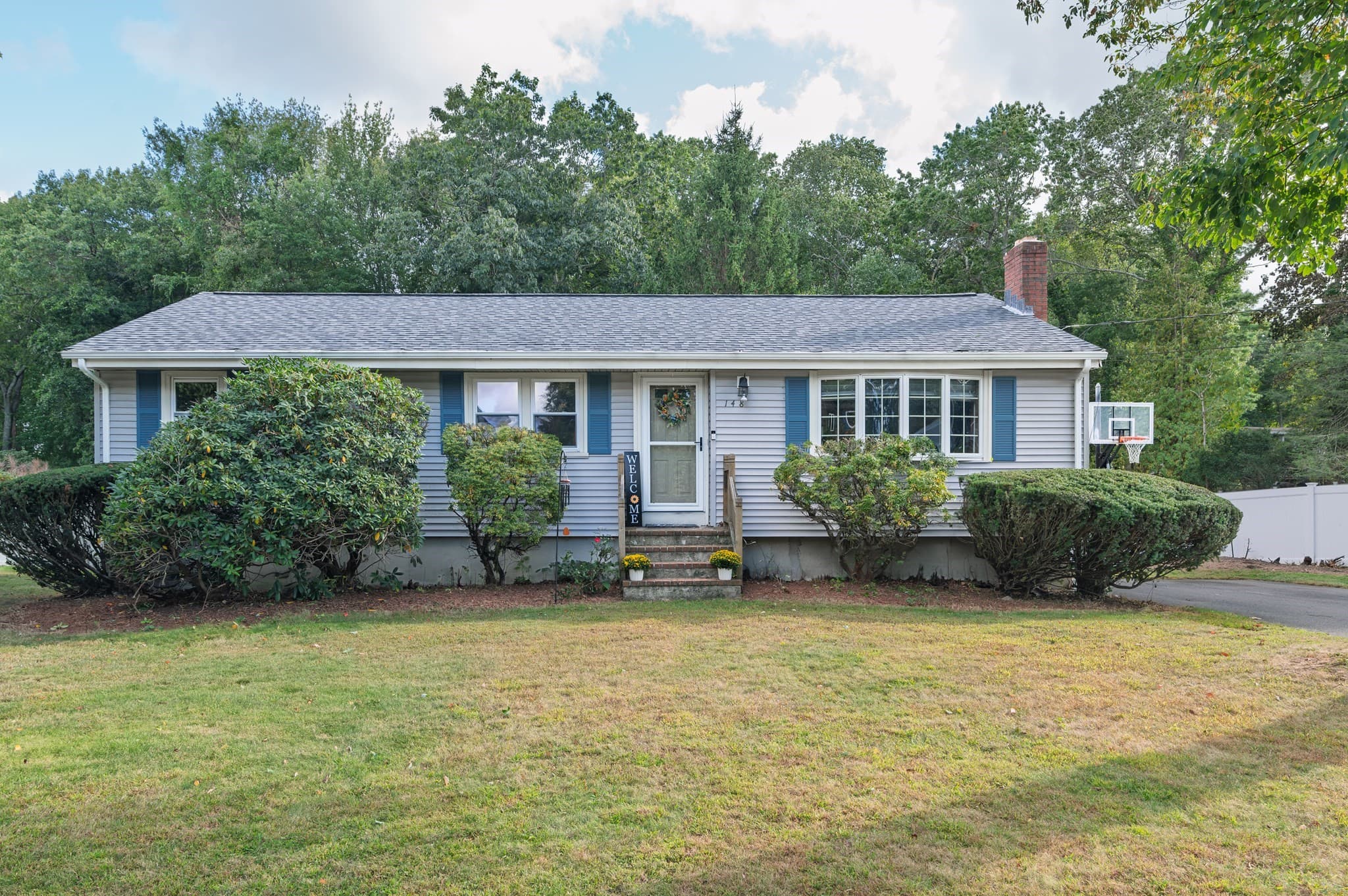 148 Daly Dr Ext, Stoughton MA 02072