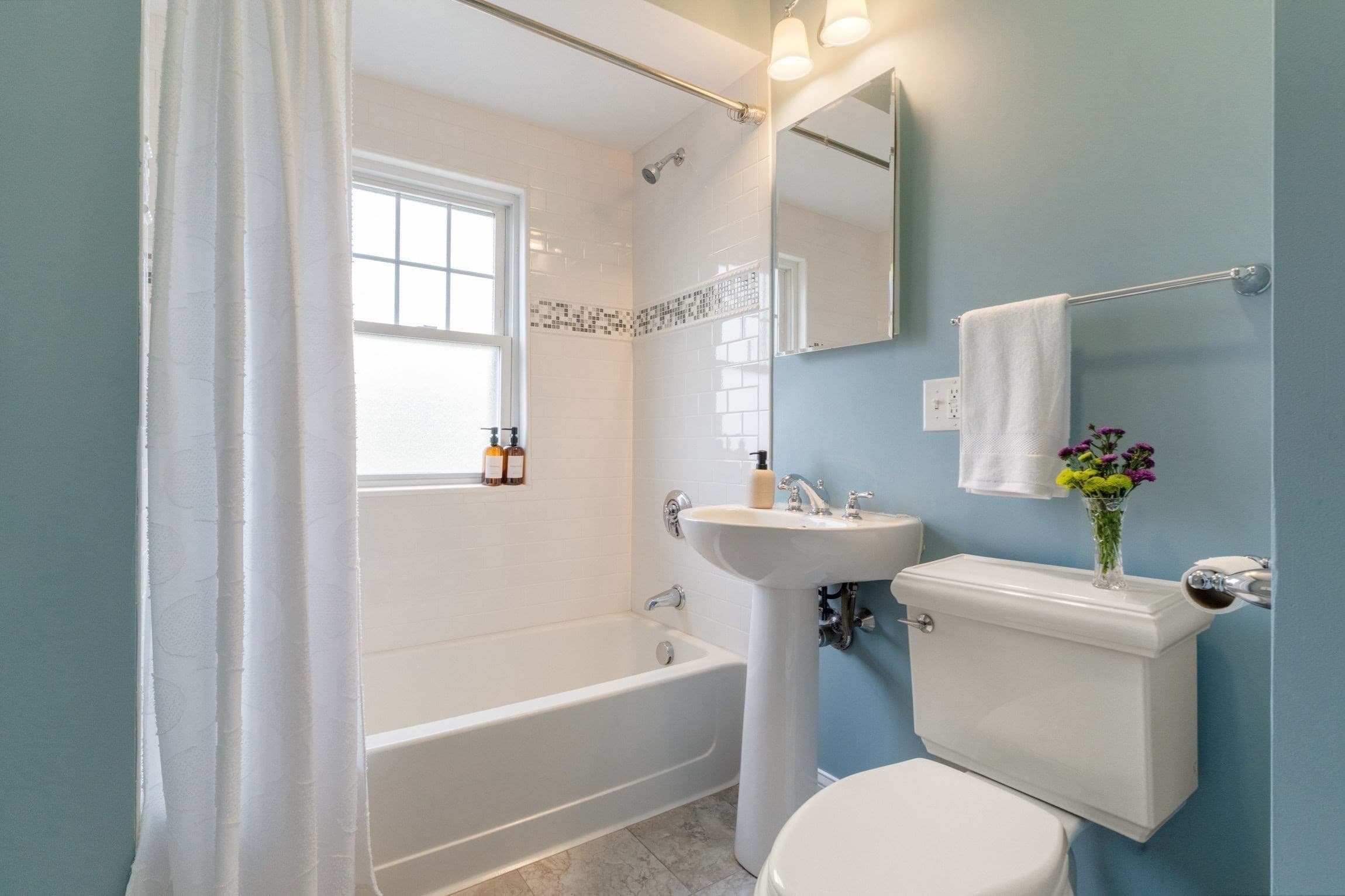 Condominium at 225 Jackson Rd # 225, Newton MA 02458, Newton, photo 22 of 27