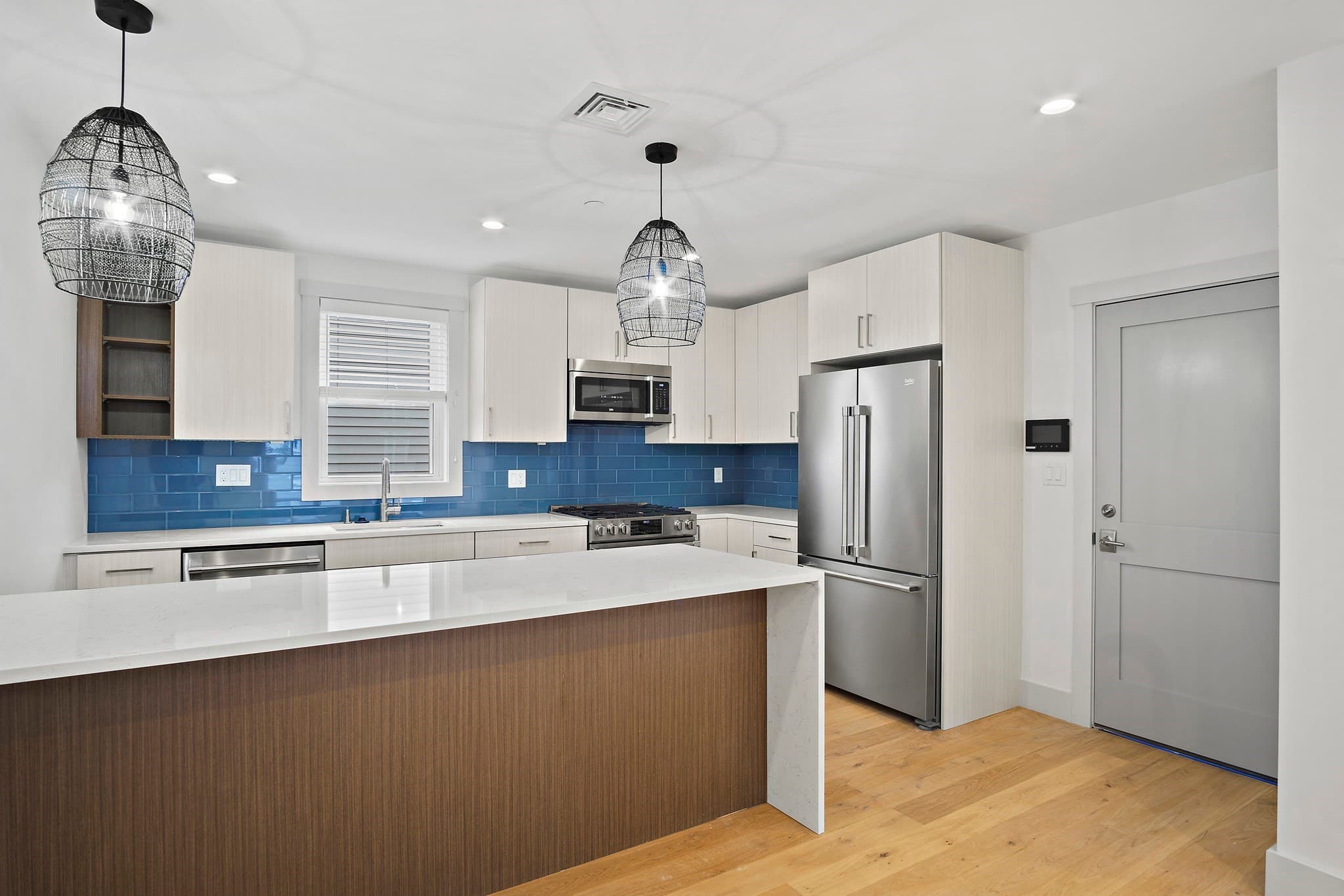 Single Family Residence at 26 Crescent Ave # 3, Boston MA 02125, Boston, photo 3 of 17