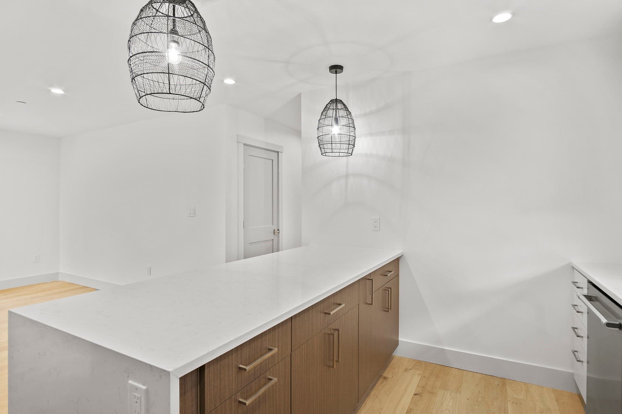 Single Family Residence at 26 Crescent Ave # 3, Boston MA 02125, Boston, photo 4 of 17