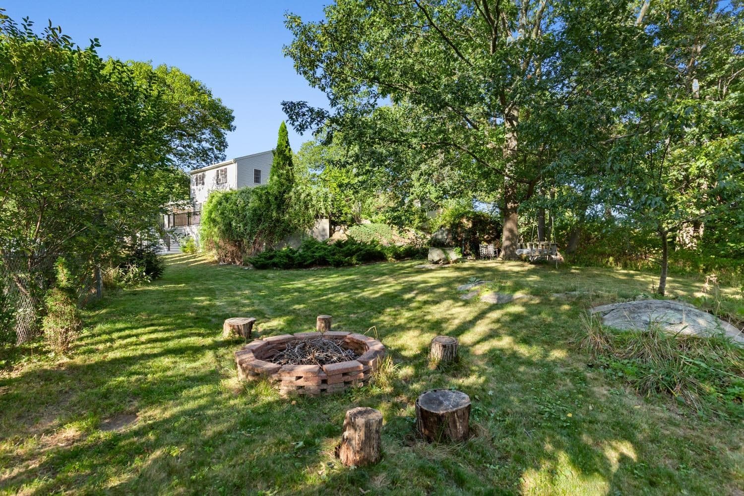 Condominium at 78 Forest St # 78, Wakefield MA 01880, Wakefield, photo 30 of 41