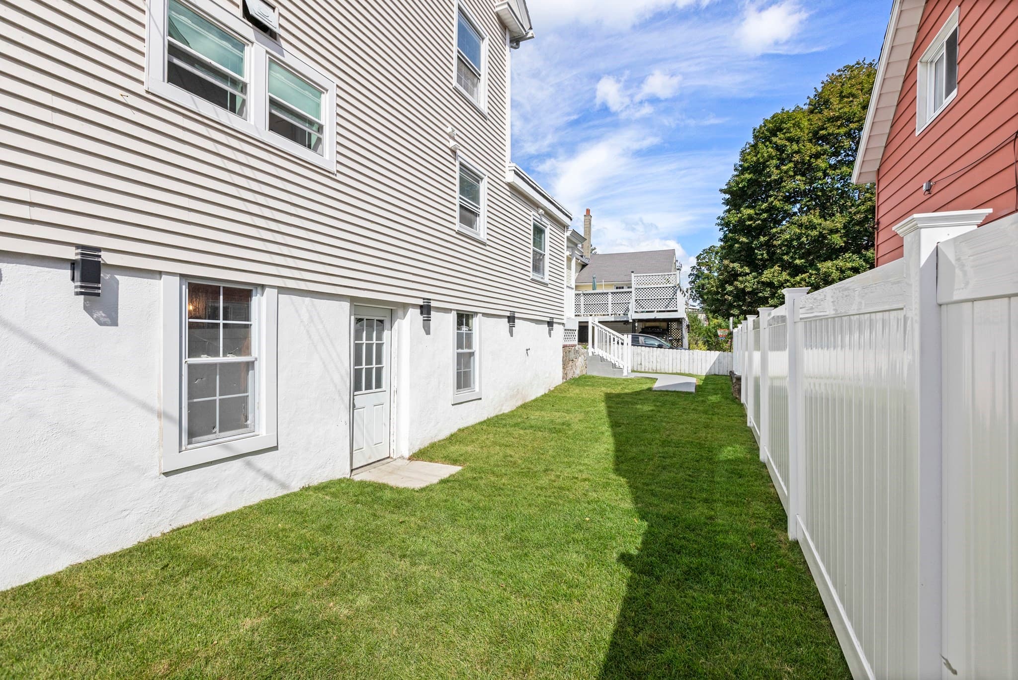 Single Family Residence at 24 East Street, Northbridge MA 01588, Northbridge, photo 5 of 39