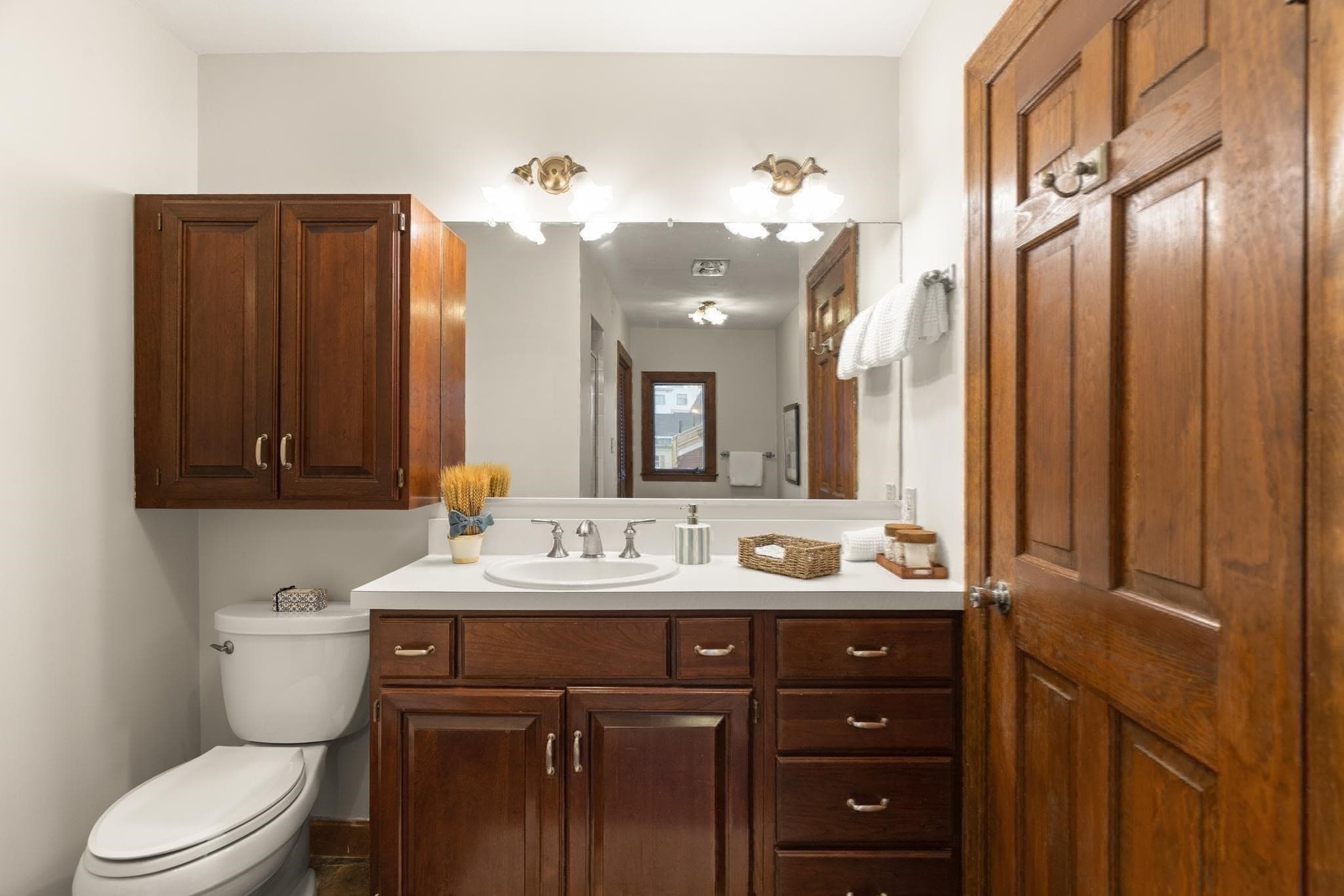 Single Family Residence at 15 Myrtle St, Beverly MA 01915, Beverly, photo 29 of 36