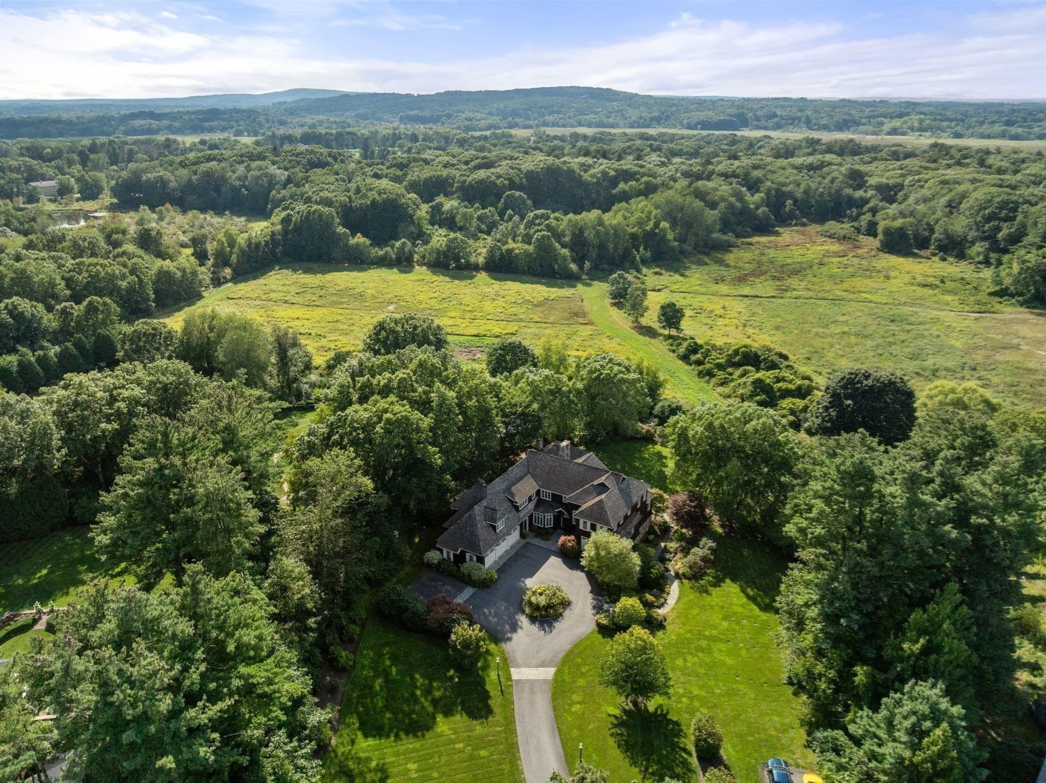 Single Family Residence at 4 Ellen Mary Way, Wayland MA 01778, Wayland, photo 4 of 42