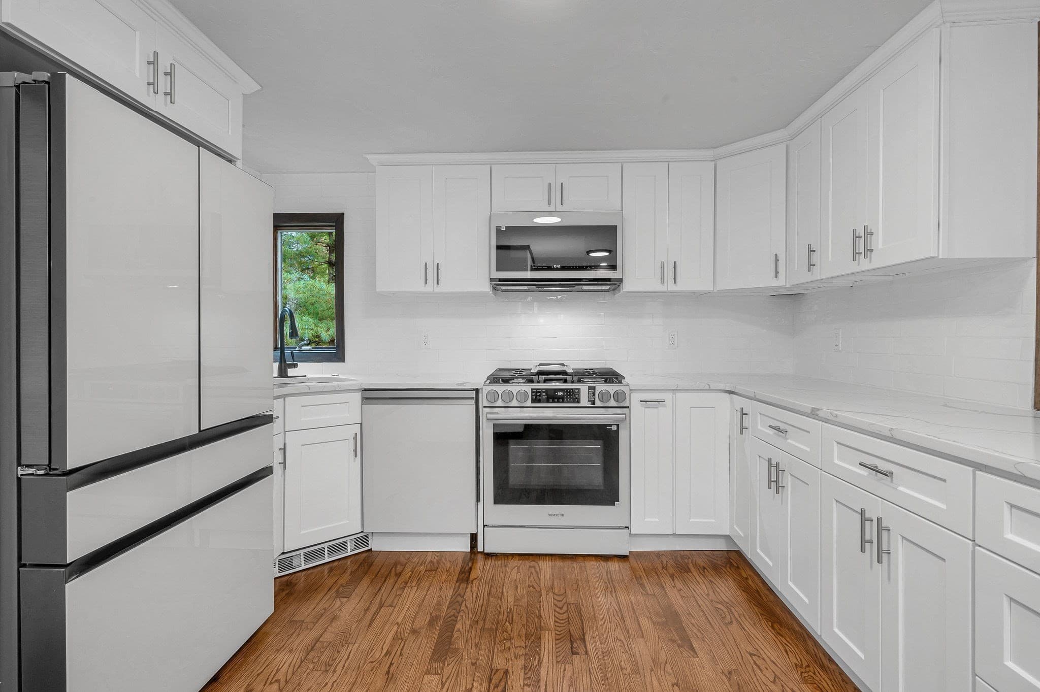 Single Family Residence at 19 South Street, Wilmington MA 01887, Wilmington, photo 13 of 41
