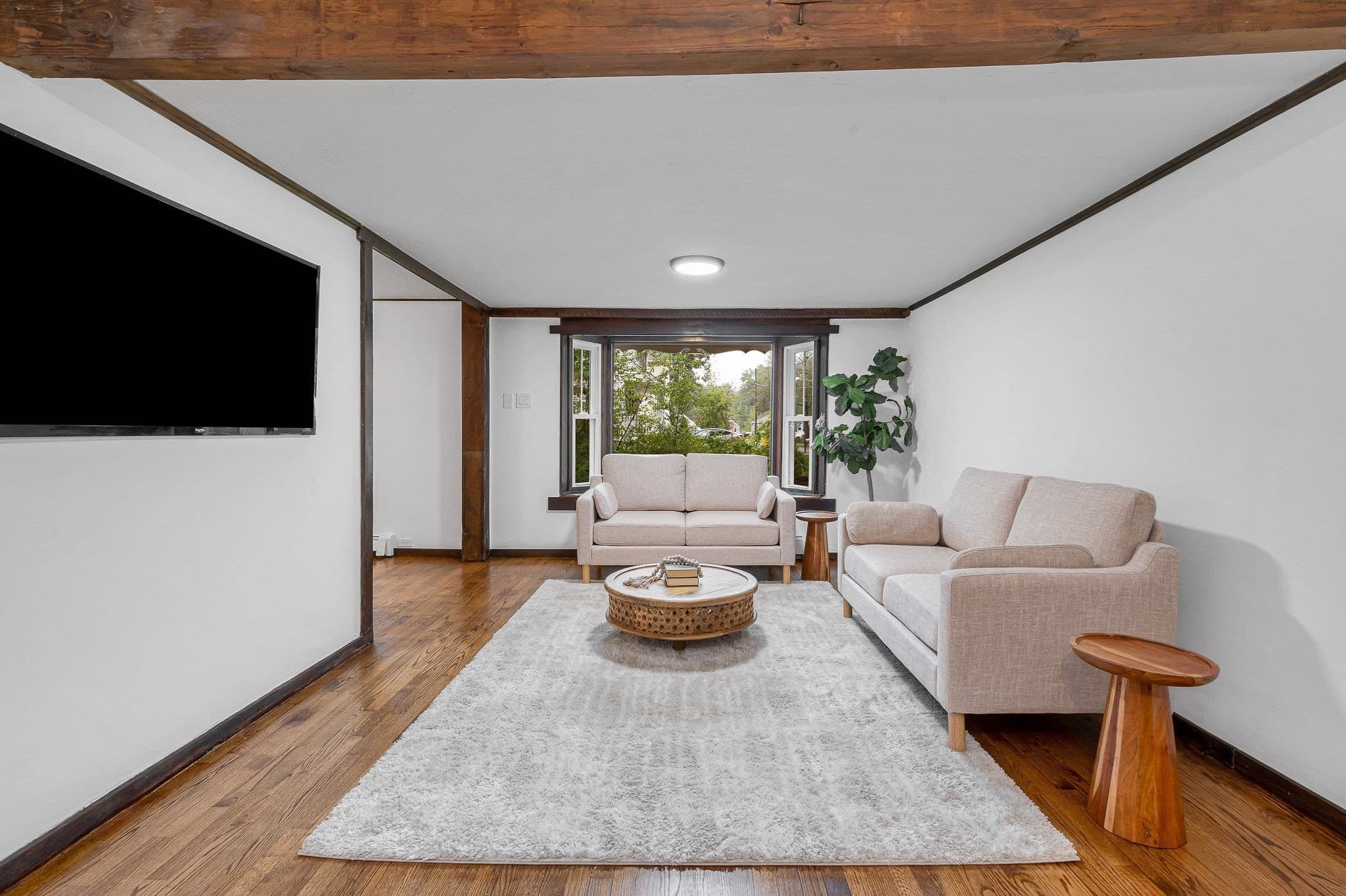 Single Family Residence at 19 South Street, Wilmington MA 01887, Wilmington, photo 5 of 41