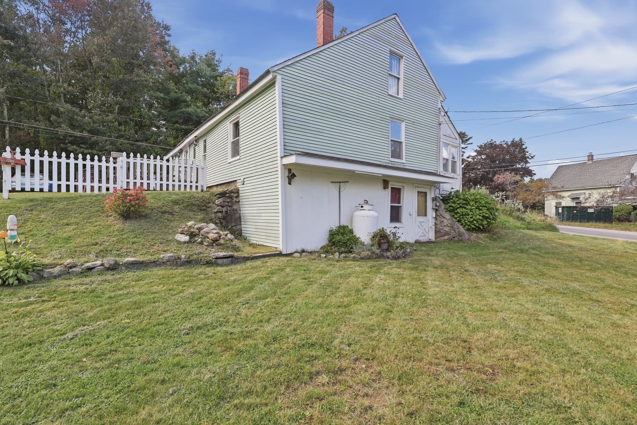 Single Family Residence at 4 Hale St, Winchendon MA 01475, Winchendon, photo 20 of 22