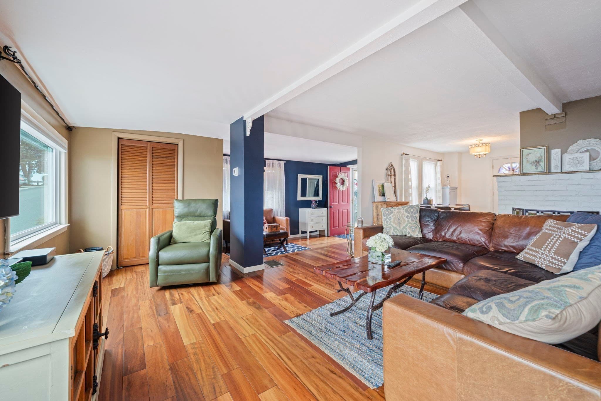 Single Family Residence at 3 Pecksuot Rd, Weymouth MA 02191, Weymouth, photo 12 of 34