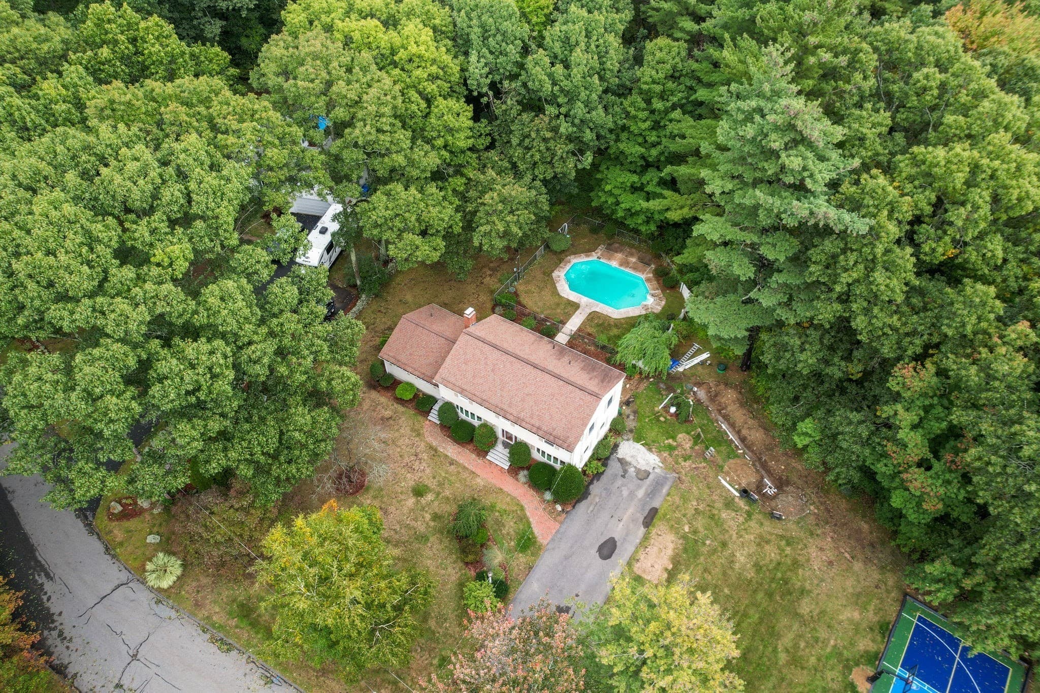 Single Family Residence at 11 Summit Road, Southborough MA 01772, Southborough, photo 38 of 41