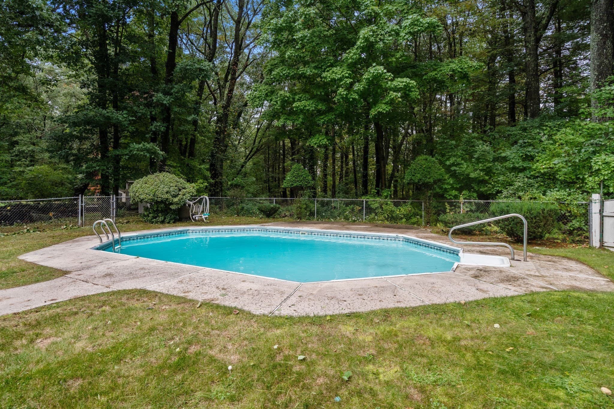 Single Family Residence at 11 Summit Road, Southborough MA 01772, Southborough, photo 37 of 41