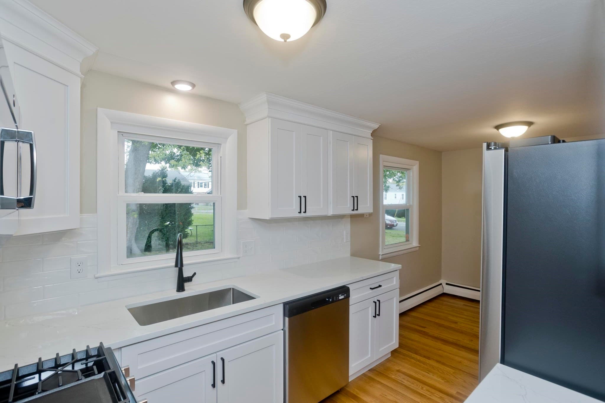 Single Family Residence at 82 Gill St, Chicopee MA 01013, Chicopee, photo 3 of 26