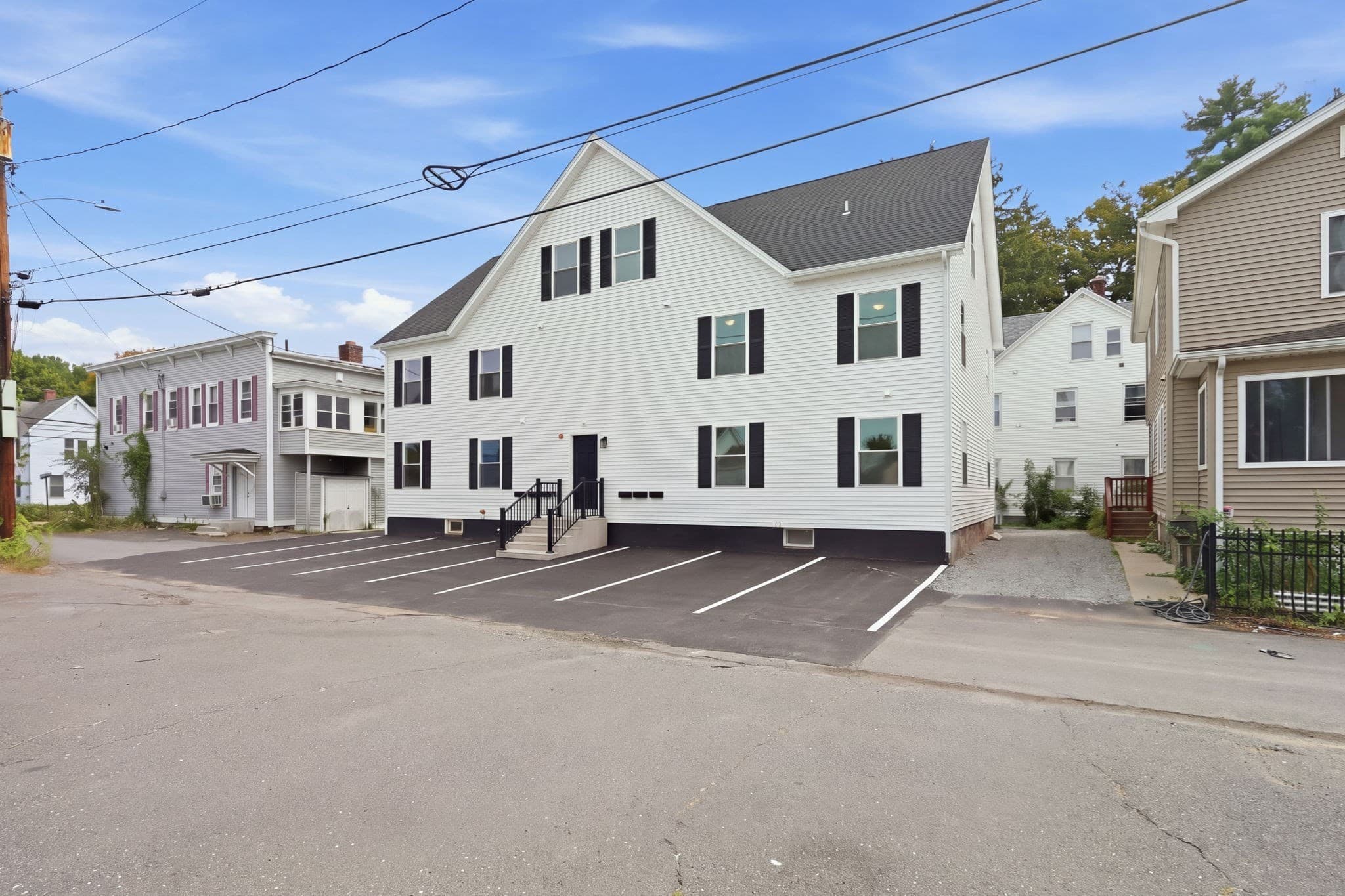 5+ Family - 5+ Units Up/Down at 4 Phelps Ave, Westfield MA 01085, Westfield, photo 2 of 36