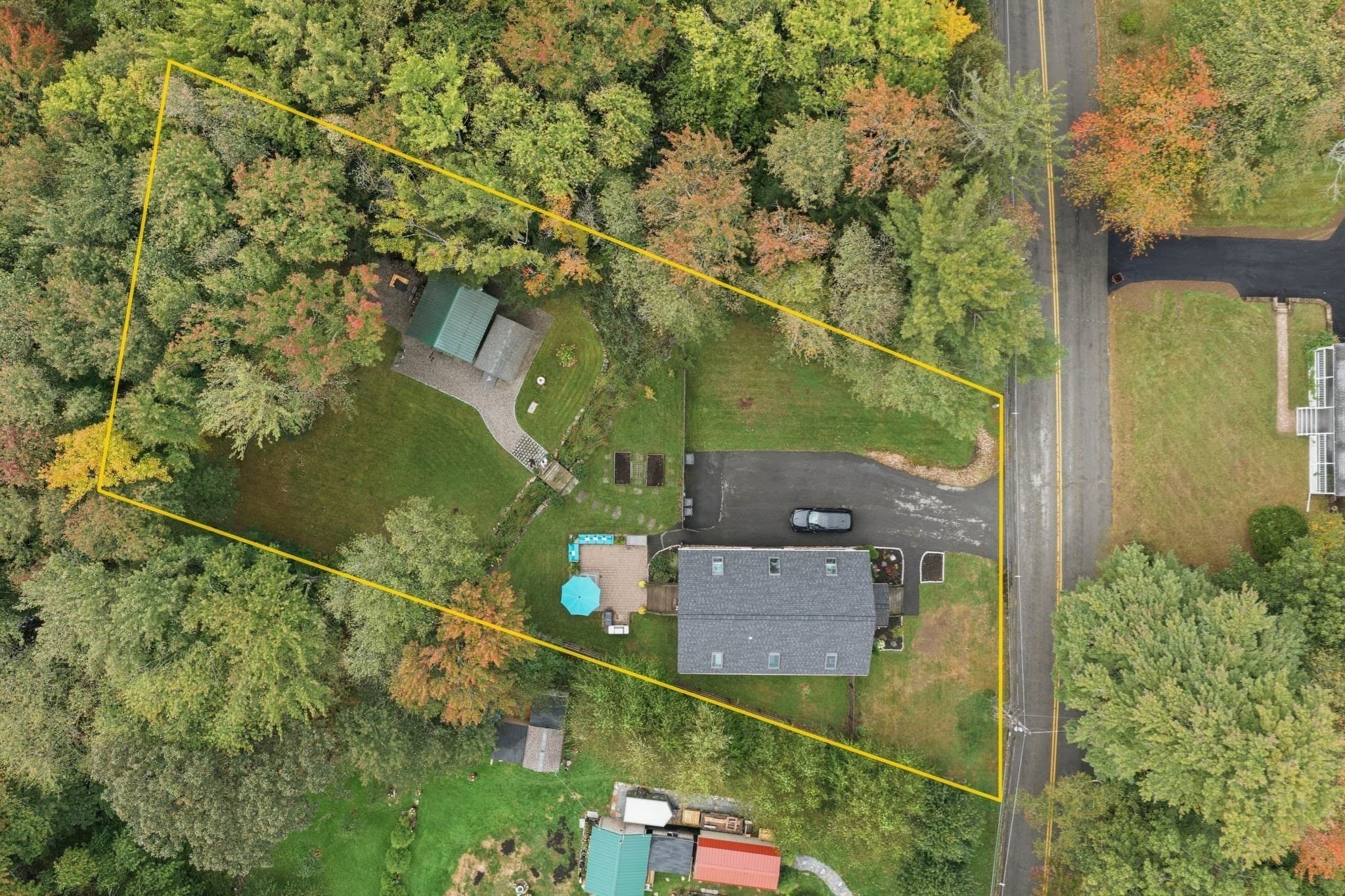 Single Family Residence at 111 Ferry Rd, Salisbury MA 01952, Salisbury, photo 3 of 27